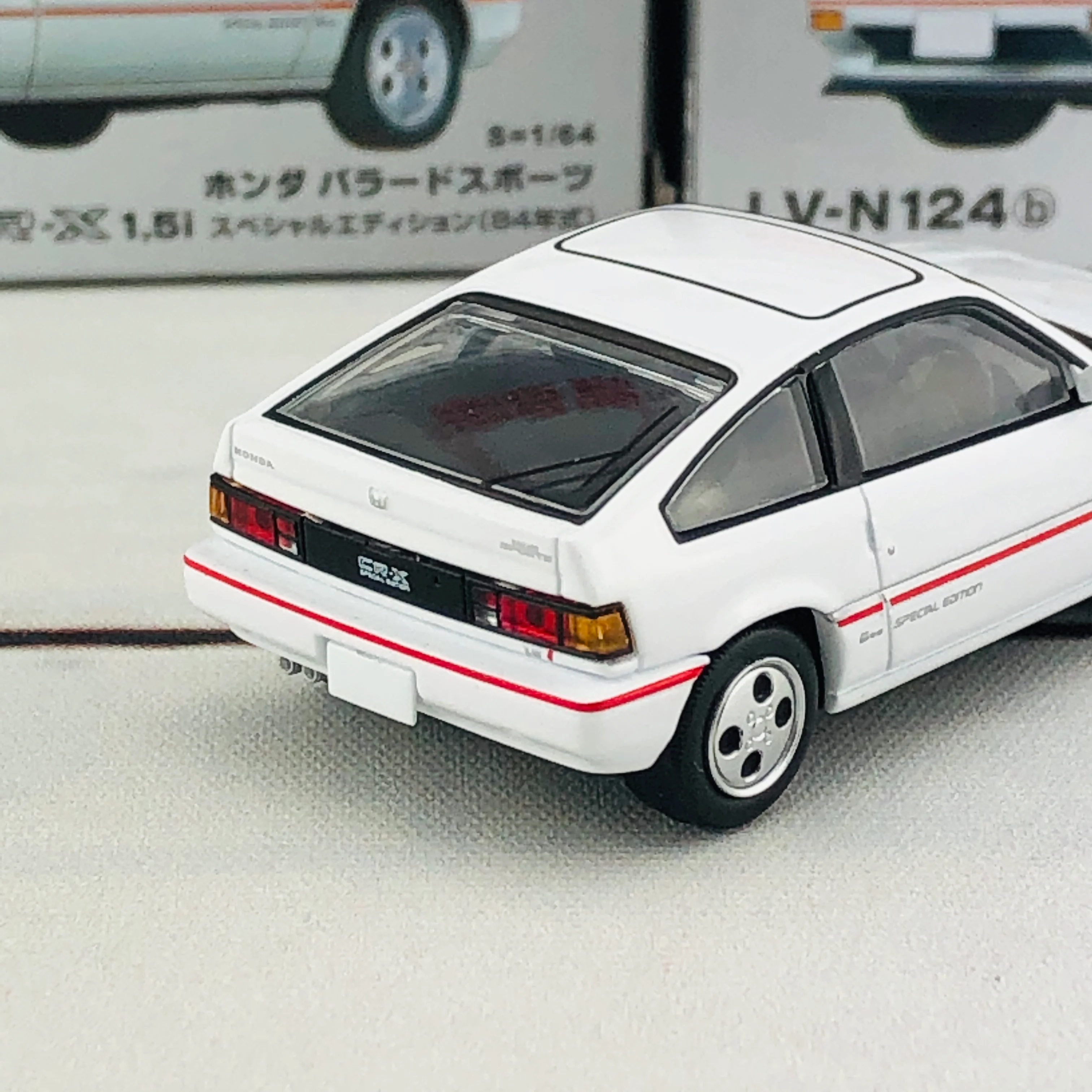 Tomica Limited Vintage Honda Ballade Sports CRX 1.5i WHITE LV-N124b - Image 5