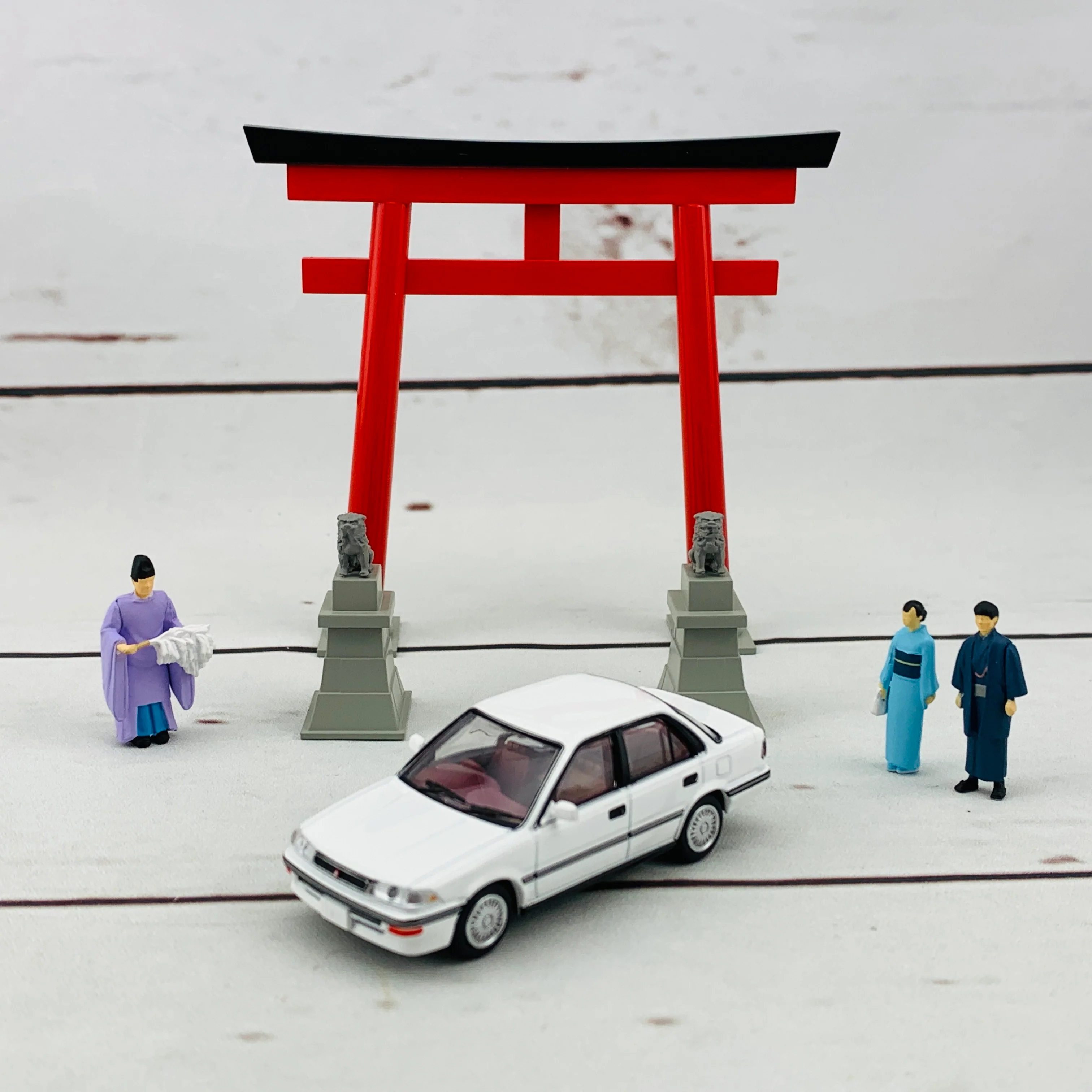 Tomica Limited Vintage NEO 1/64 Diocolle 64 # Car Snap 03a First Visit - Image 3