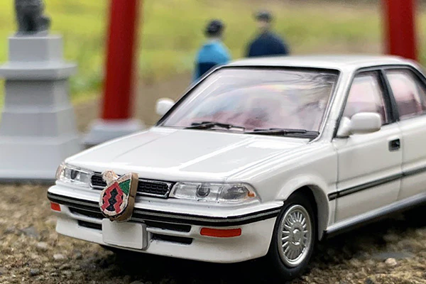 Tomica Limited Vintage NEO 1/64 Diocolle 64 # Car Snap 03a First Visit - Image 9