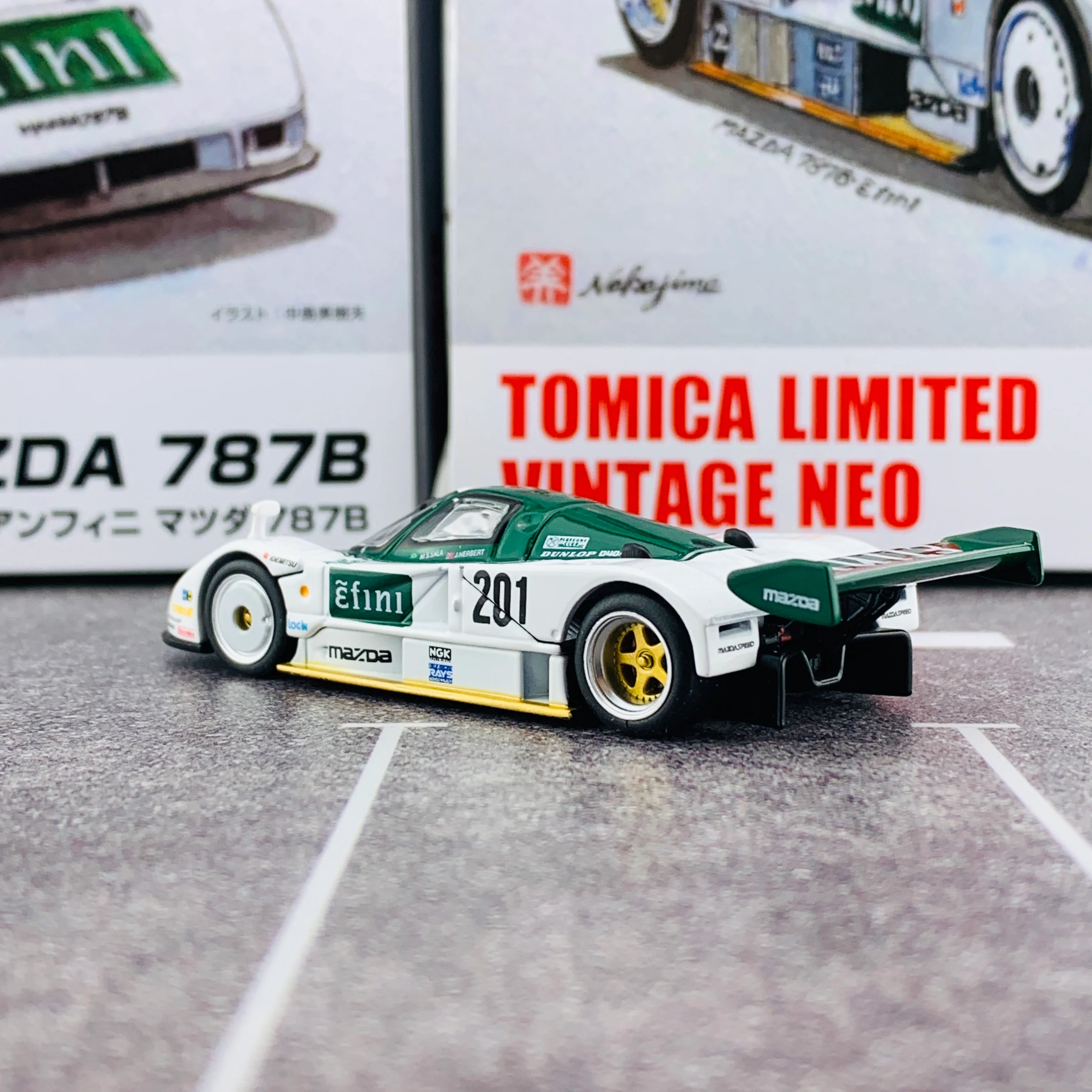 Tomica Limited Vintage Neo 1/64 MAZDA 787B 201 - Image 5