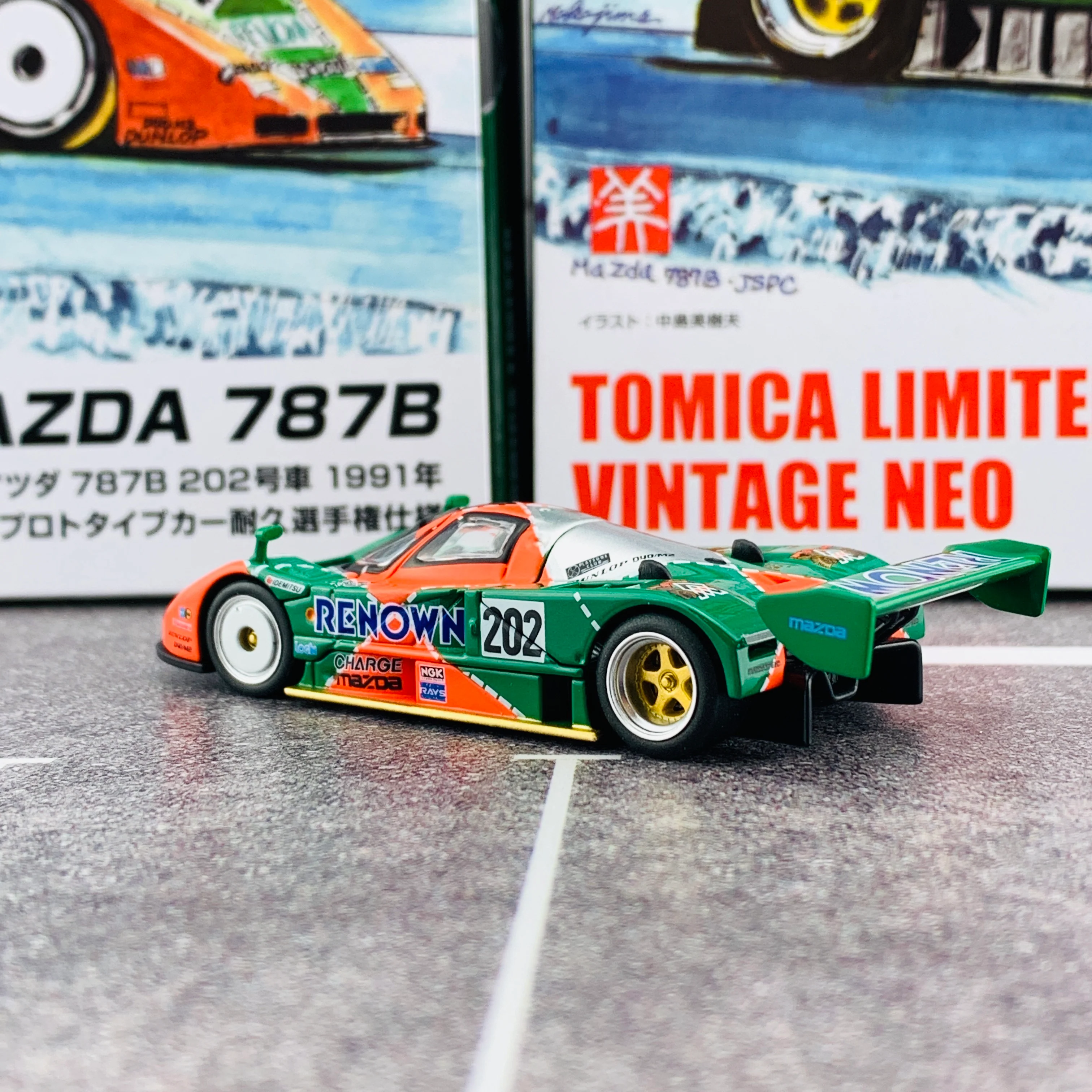 Tomica Limited Vintage Neo 1/64 MAZDA 787B 202 - Image 4