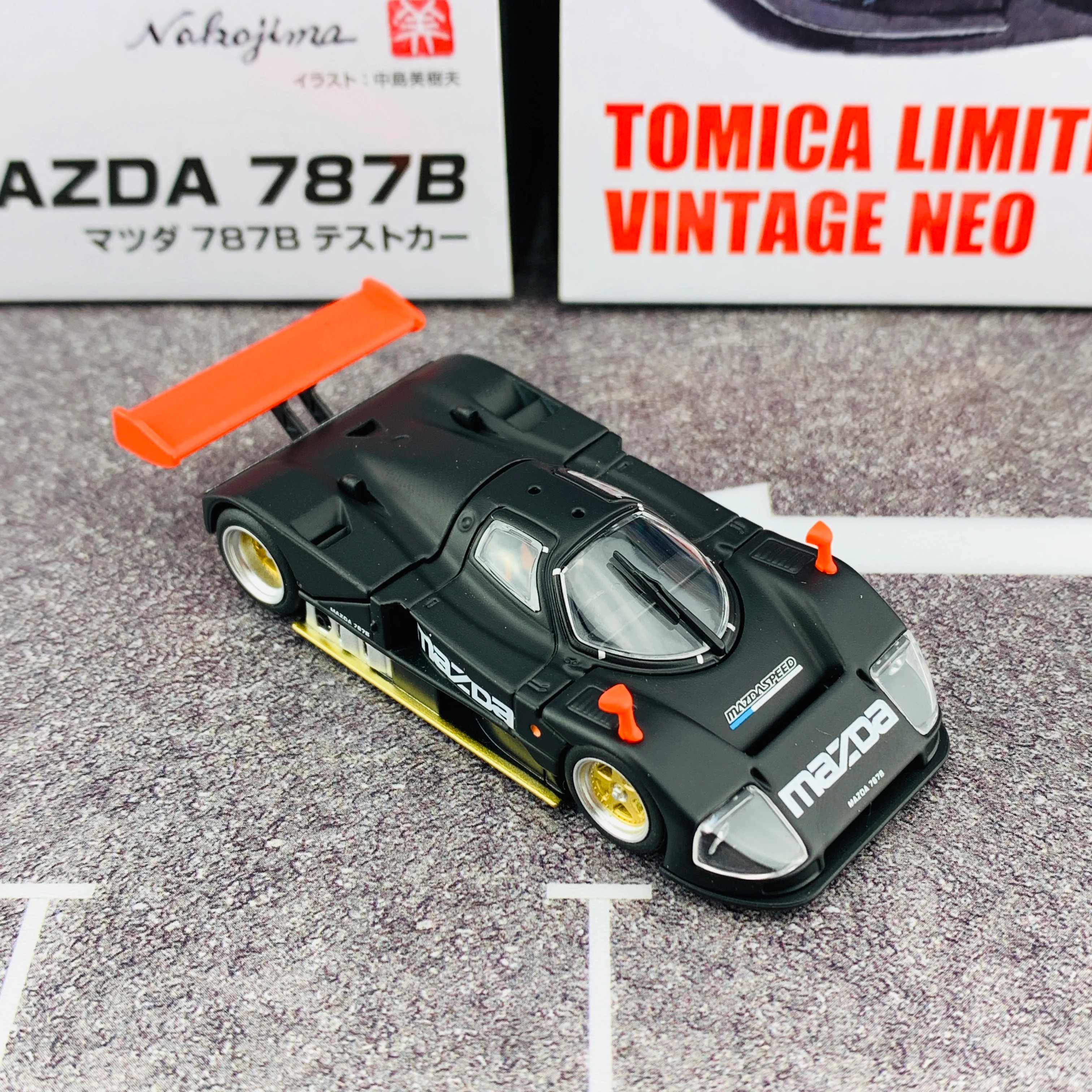 Tomica Limited Vintage Neo 1/64 MAZDA 787B Test Car - Image 6