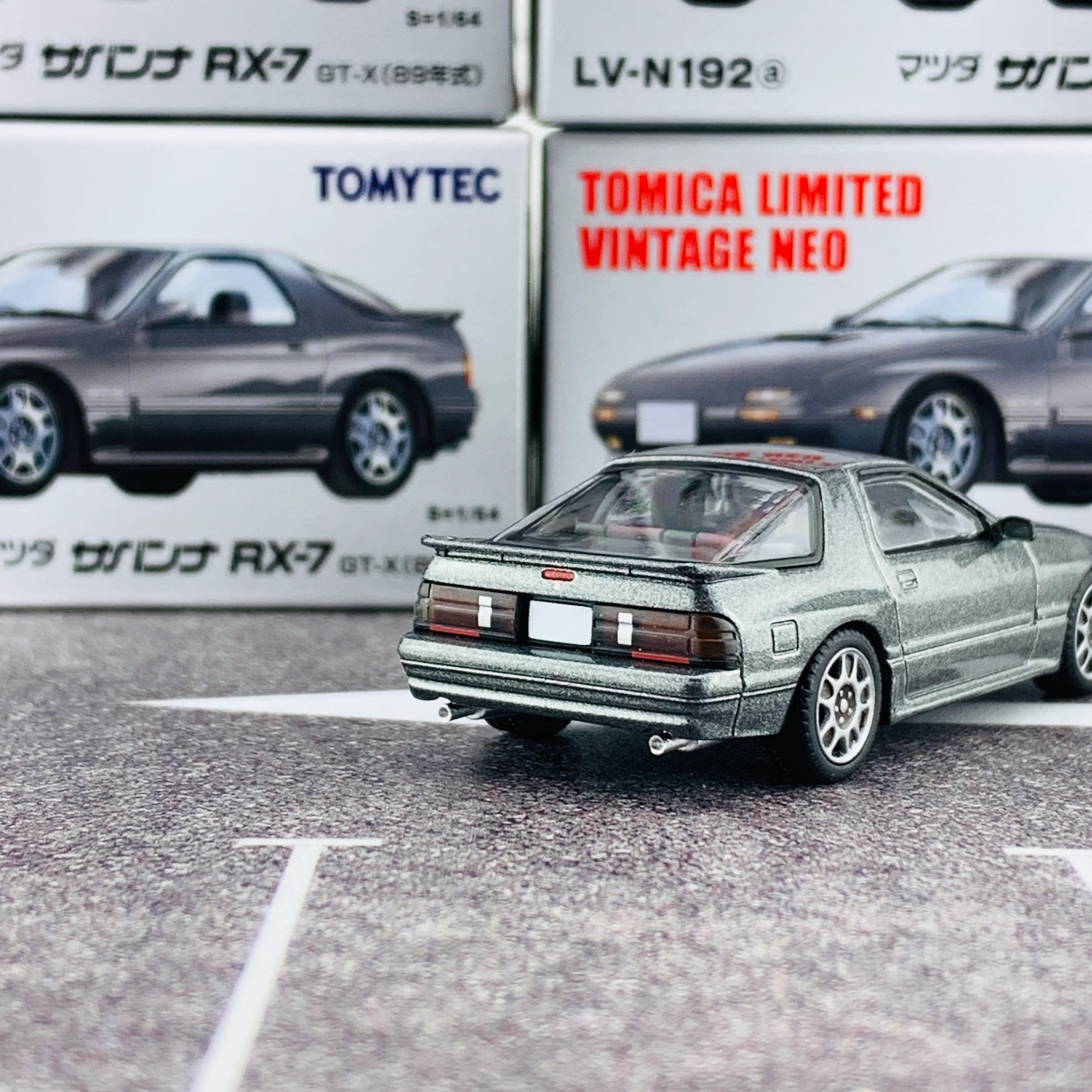 Tomica Limited Vintage Neo 1/64 Mazda Savanna RX7 GT-X (Year 1989) LV-N192a Grey - Image 5