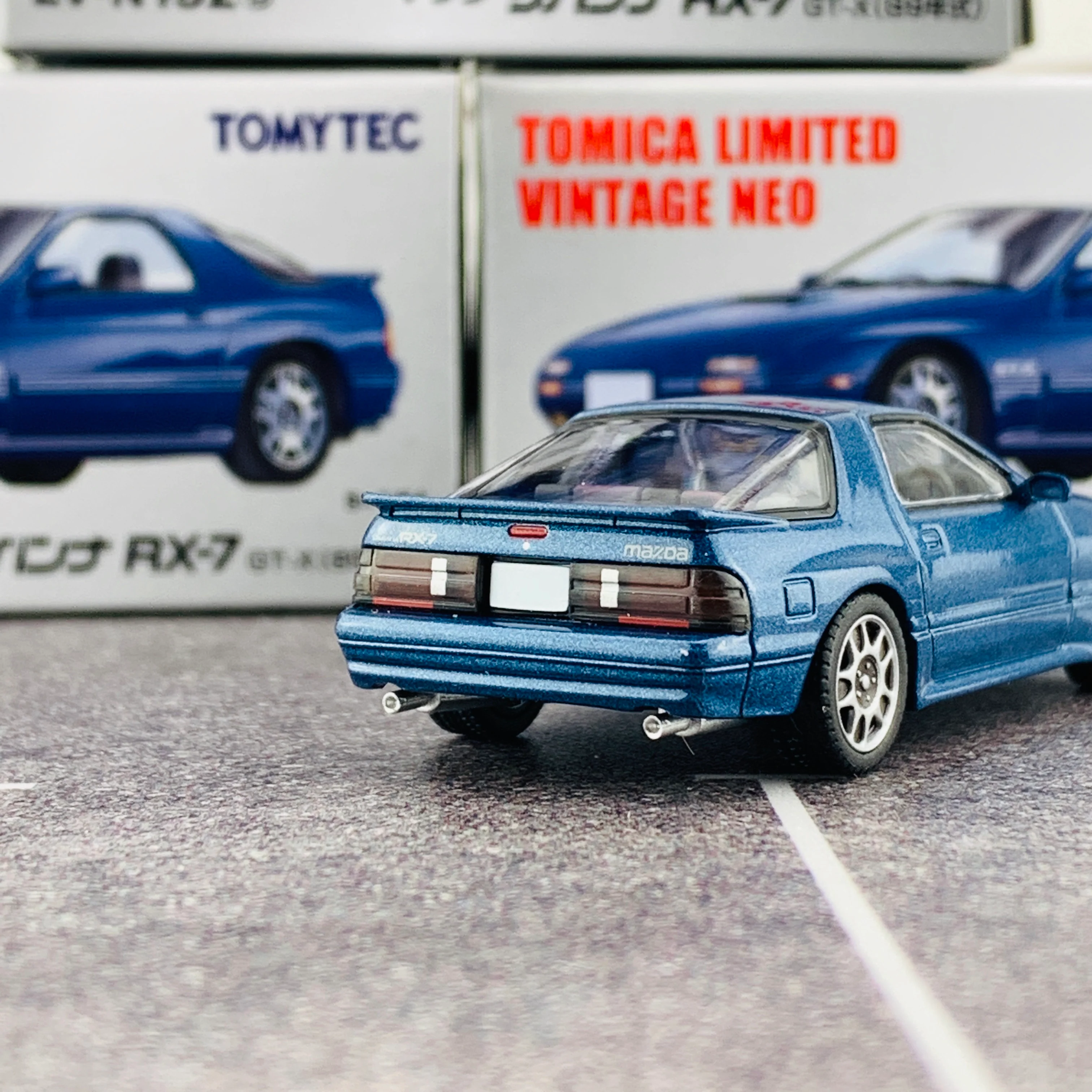 Tomica Limited Vintage Neo 1/64 Mazda Savanna RX7 GT-X (Year 1989) LV-N192b Blue - Image 6