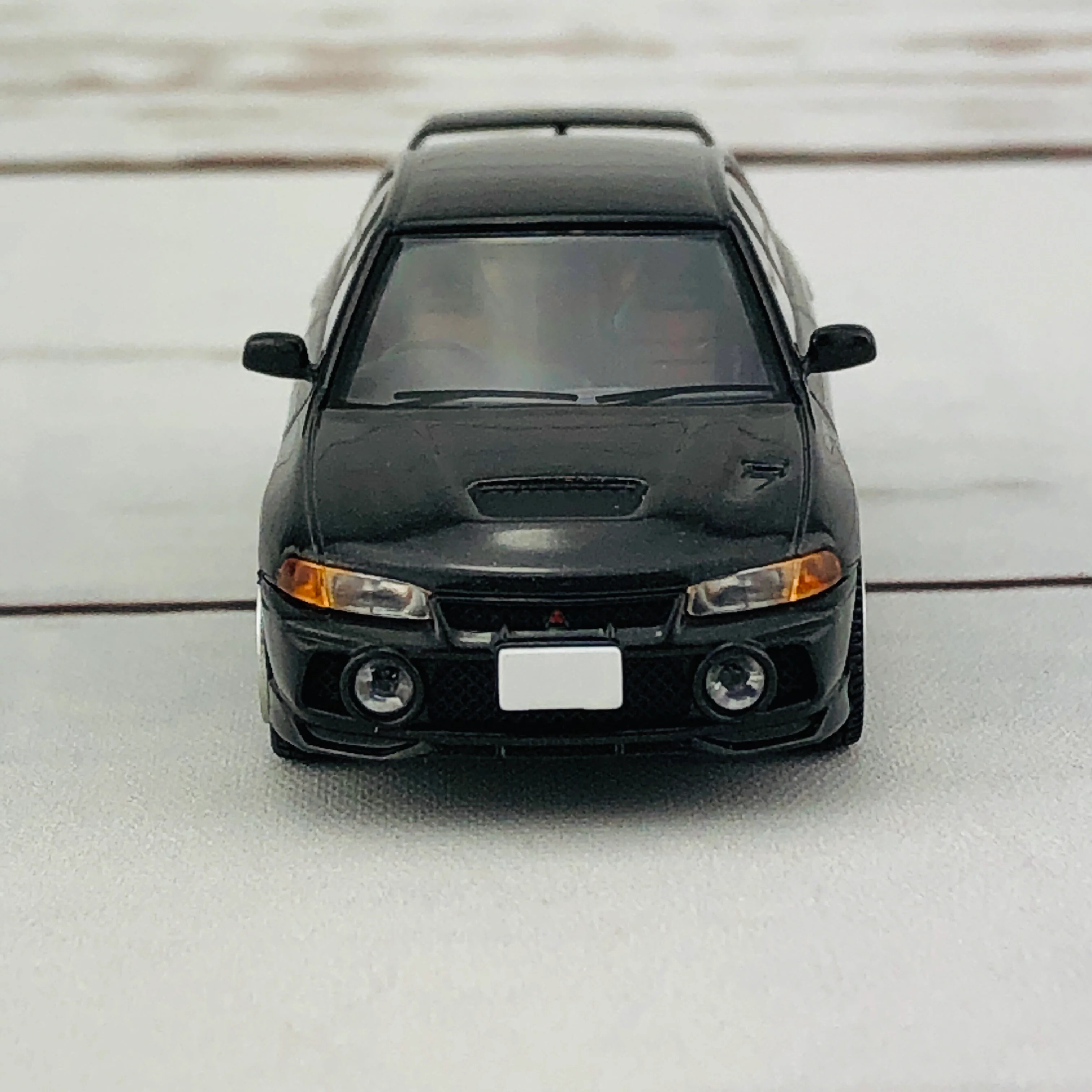 Tomica Limited Vintage Neo Mitsubishi Lancer Evolution IV GSR Black (1996) LV-N186b - Image 8