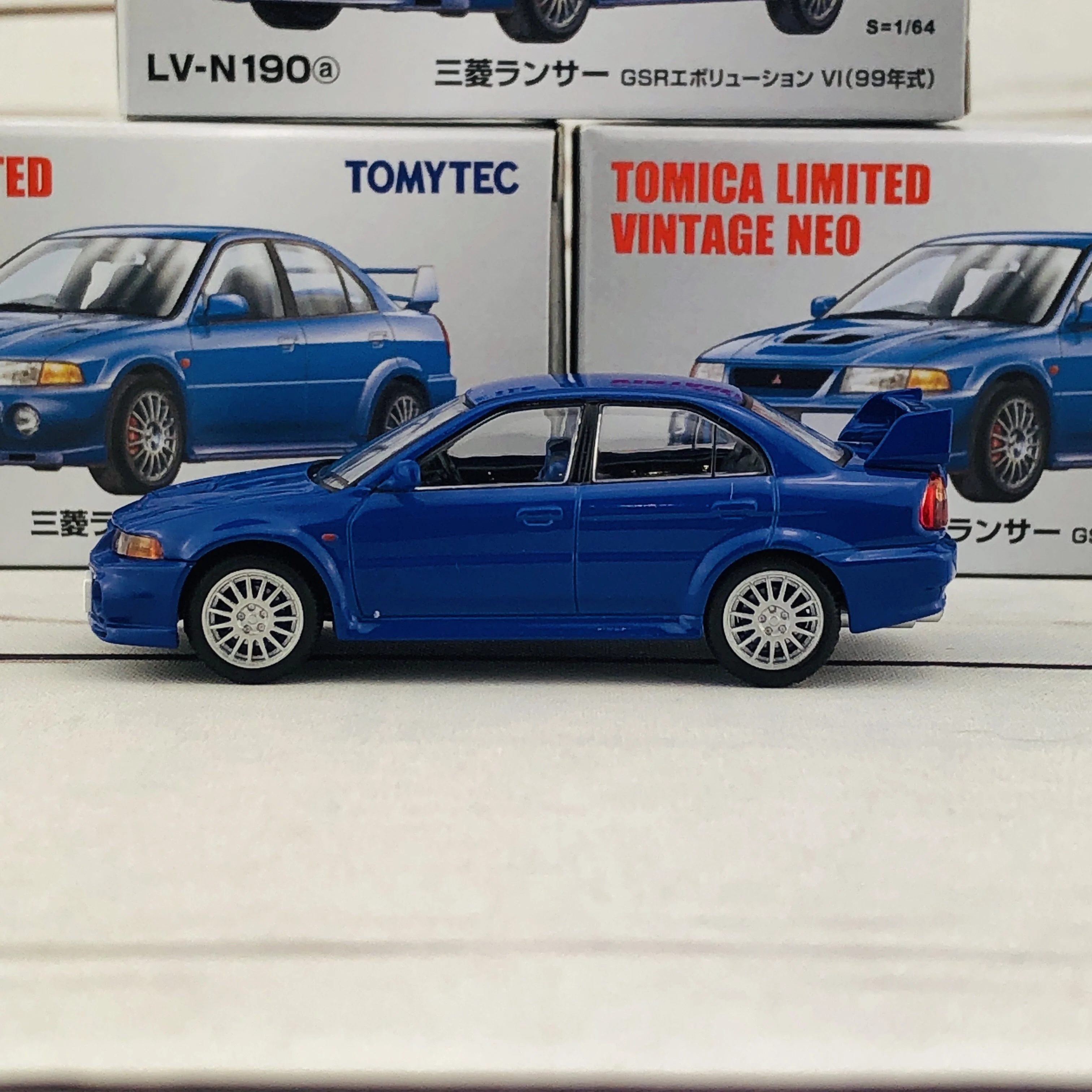 Tomica Limited Vintage Neo Mitsubishi Lancer Evolution VI GSR Blue (1999) LV-N190a - Image 2