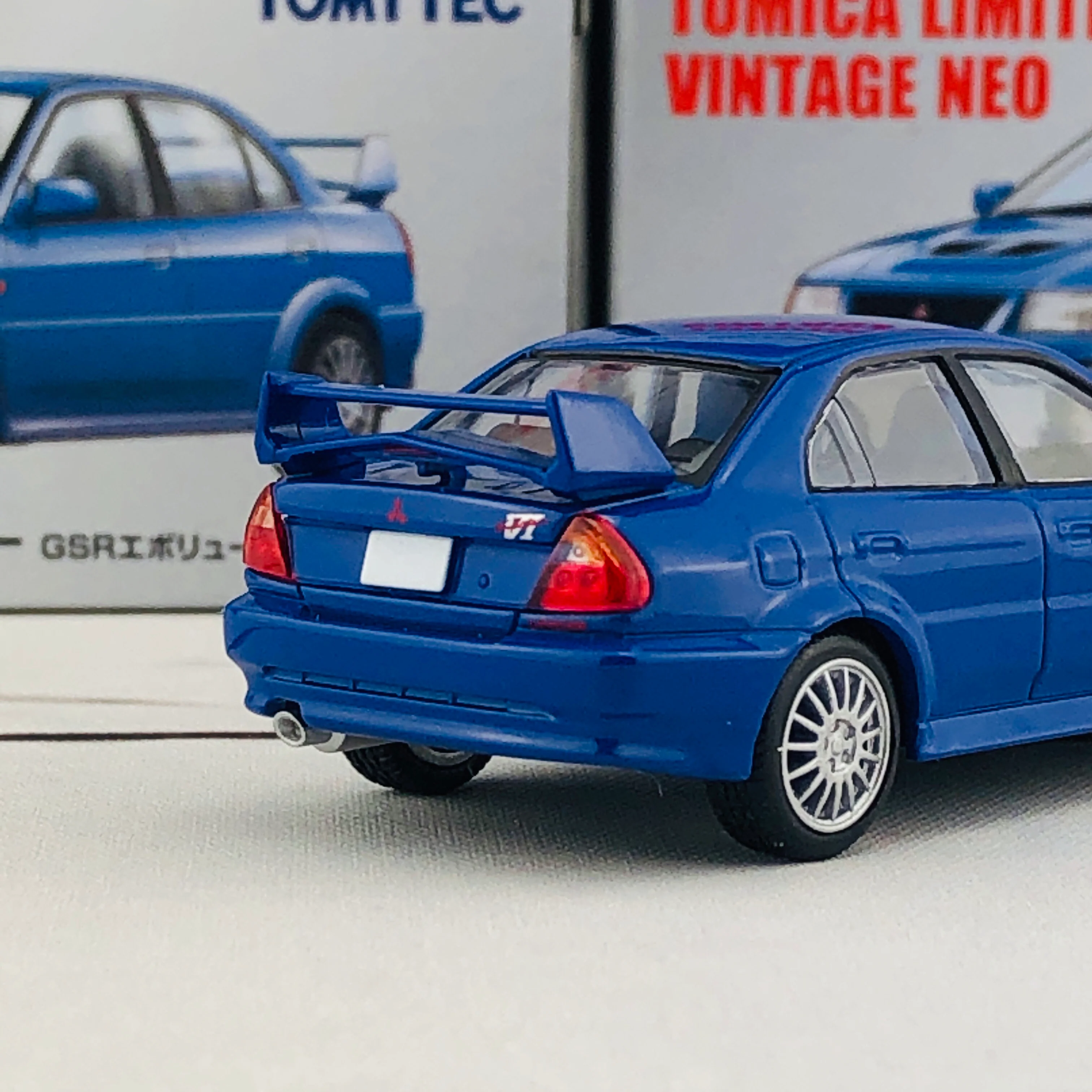 Tomica Limited Vintage Neo Mitsubishi Lancer Evolution VI GSR Blue (1999) LV-N190a - Image 5