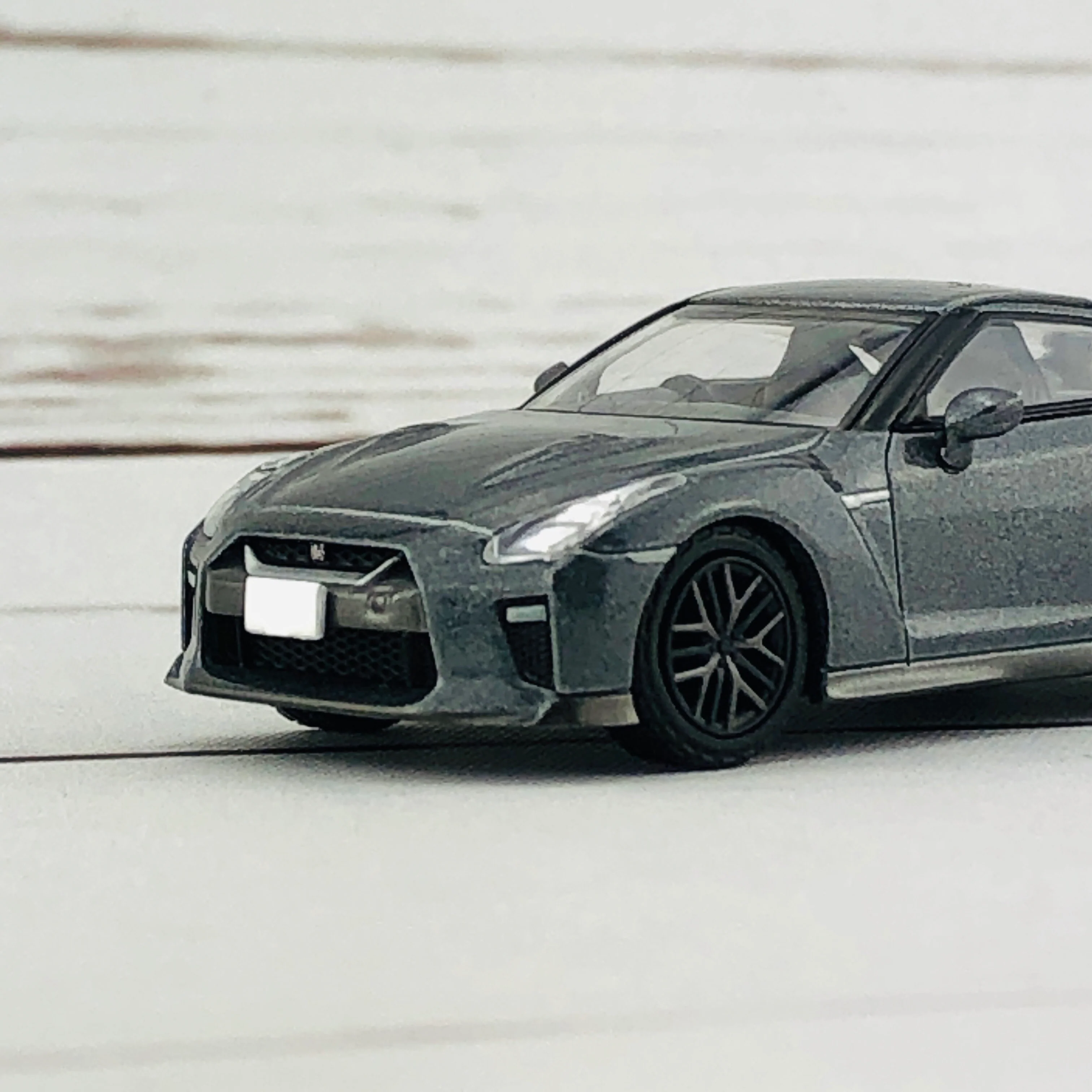 Tomica Limited Vintage Neo Nissan GTR Premium Edition 2017 Model GREY LV-N148e - Image 8