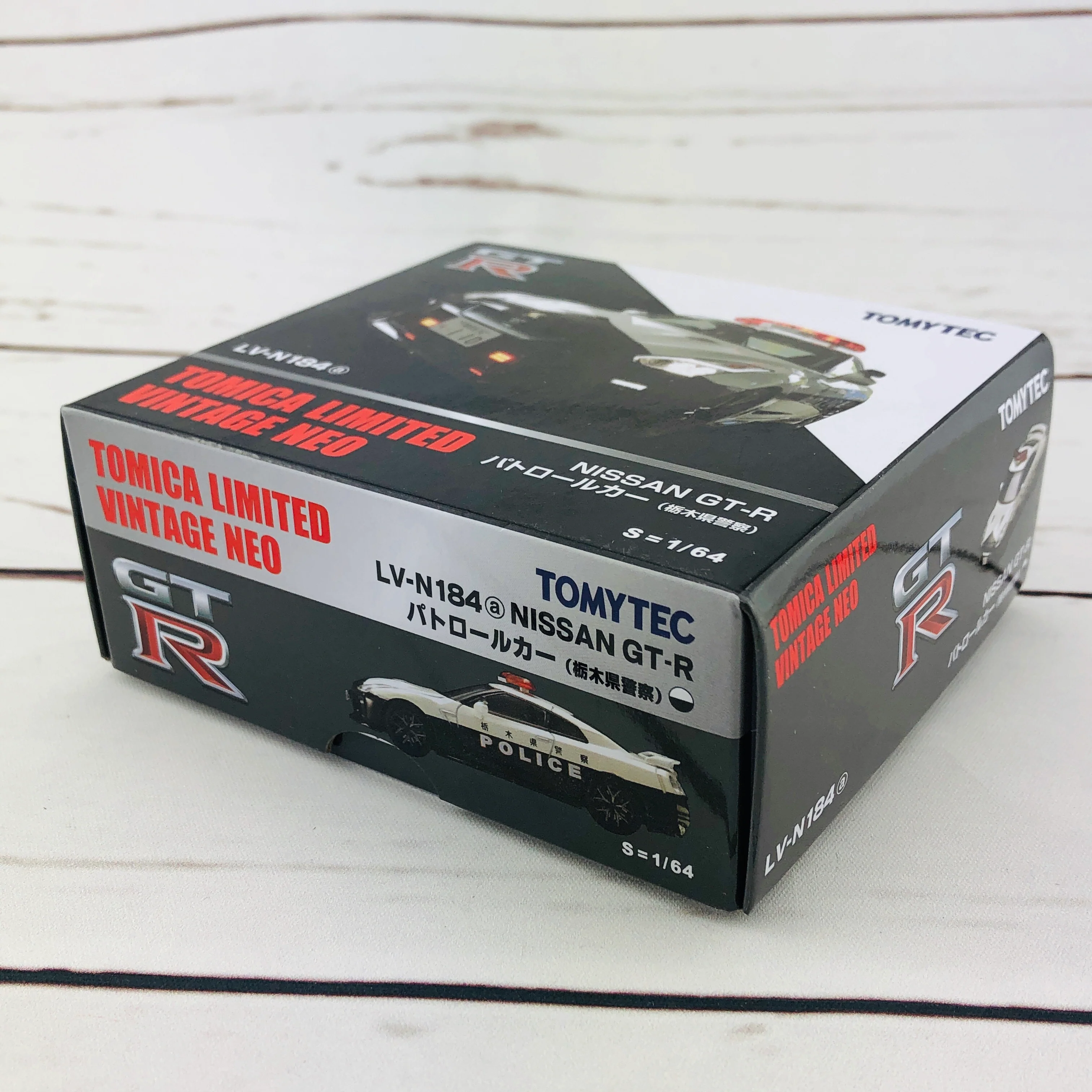 Tomica Limited Vintage Neo Tomytec GTR Police Car LV-N184a - Image 11