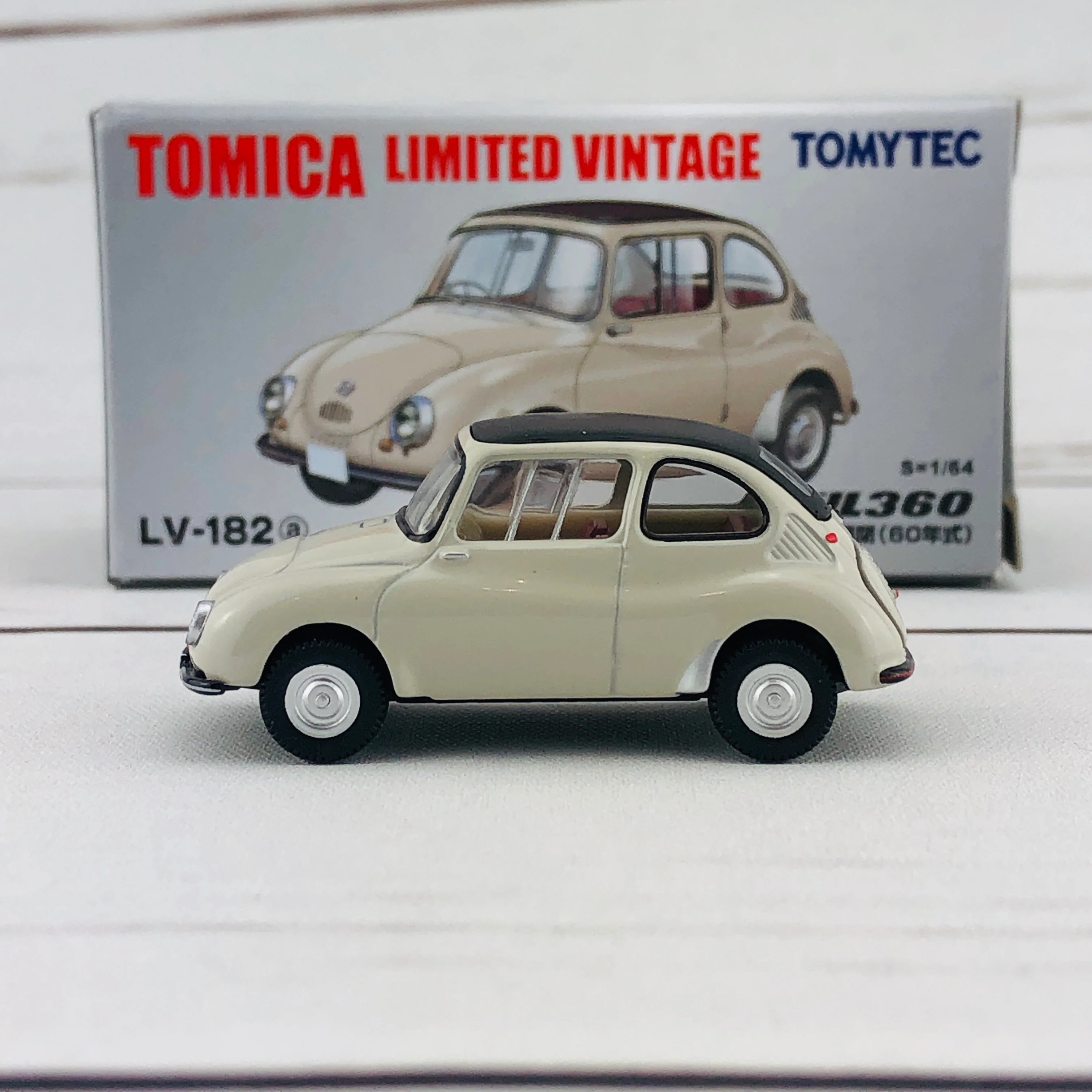 Tomica Limited Vintage 1/64 Subaru 360 Convertible (Closed Top) LV-182a (1960) - Image 2