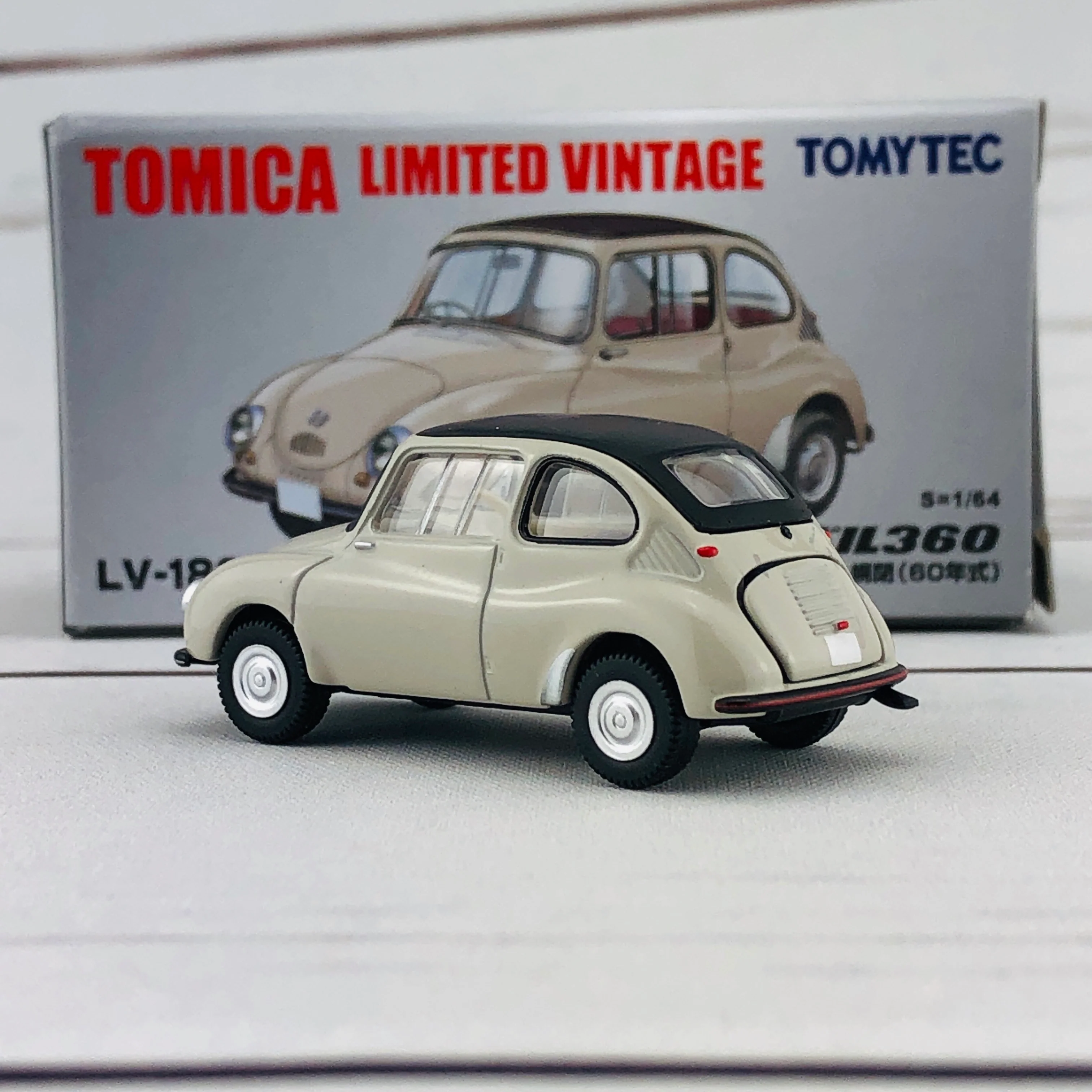 Tomica Limited Vintage 1/64 Subaru 360 Convertible (Closed Top) LV-182a (1960) - Image 4