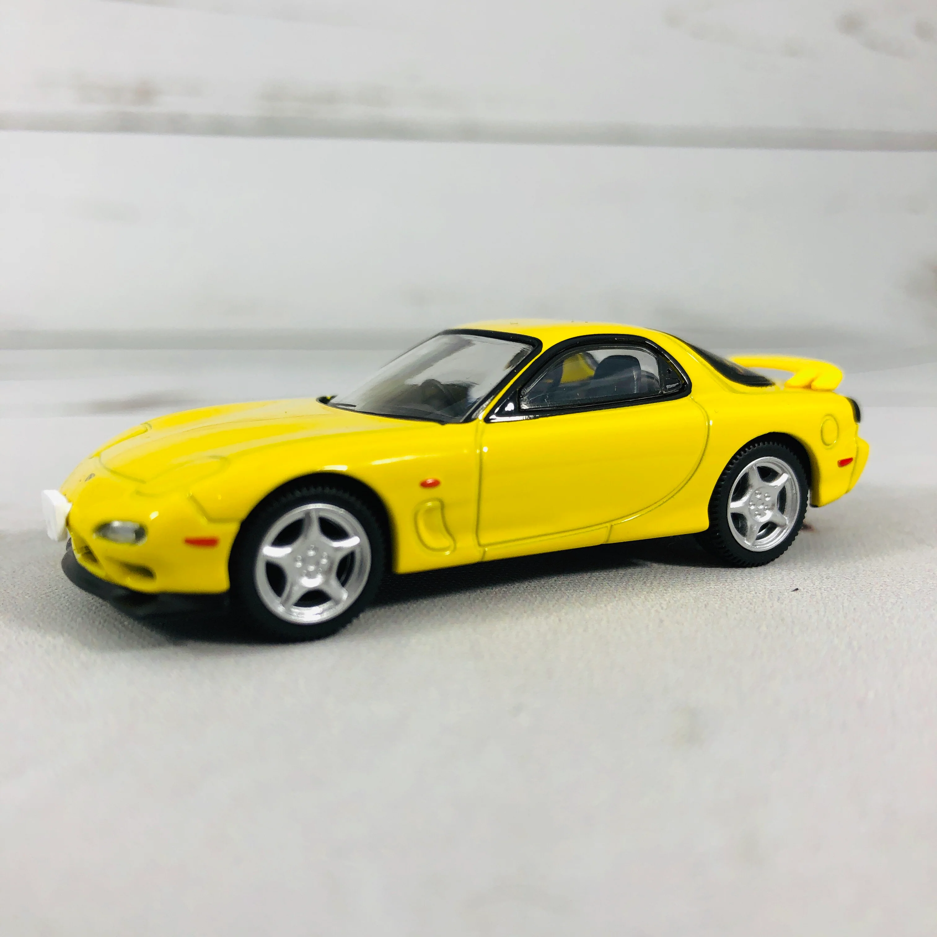 Tomica Limited Vintage Tomytec RX7 Yellow LV-N174b - Image 3