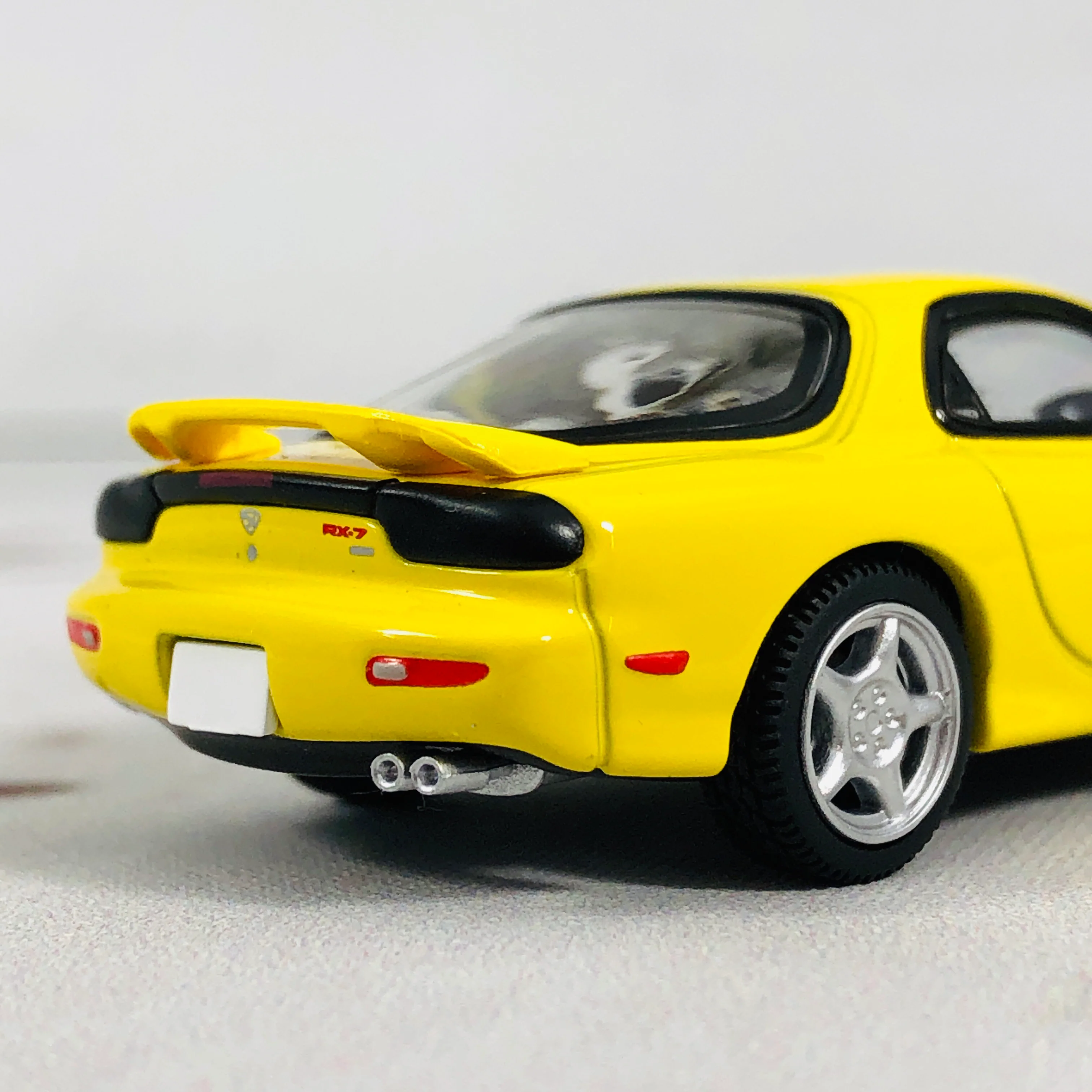 Tomica Limited Vintage Tomytec RX7 Yellow LV-N174b - Image 7