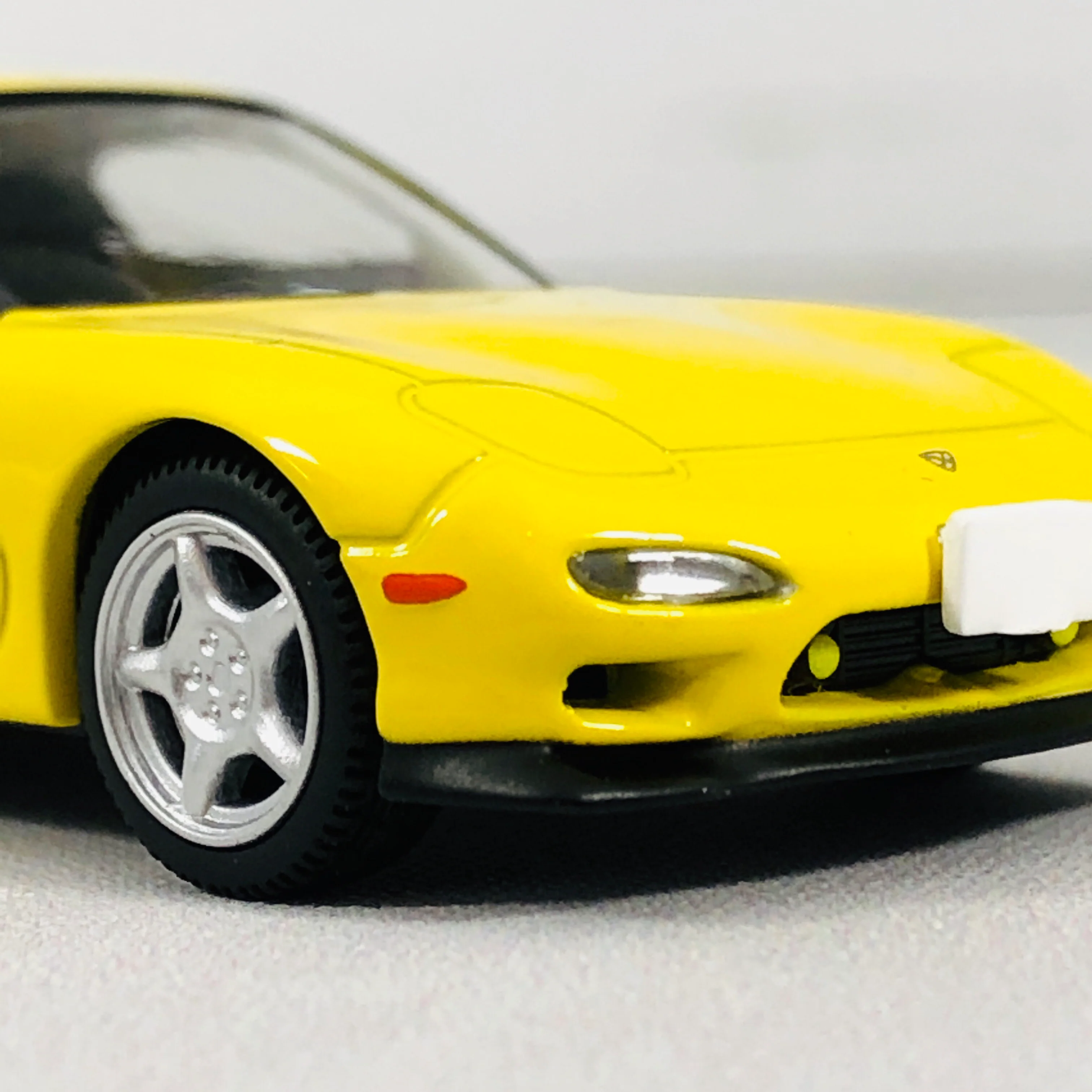 Tomica Limited Vintage Tomytec RX7 Yellow LV-N174b - Image 8