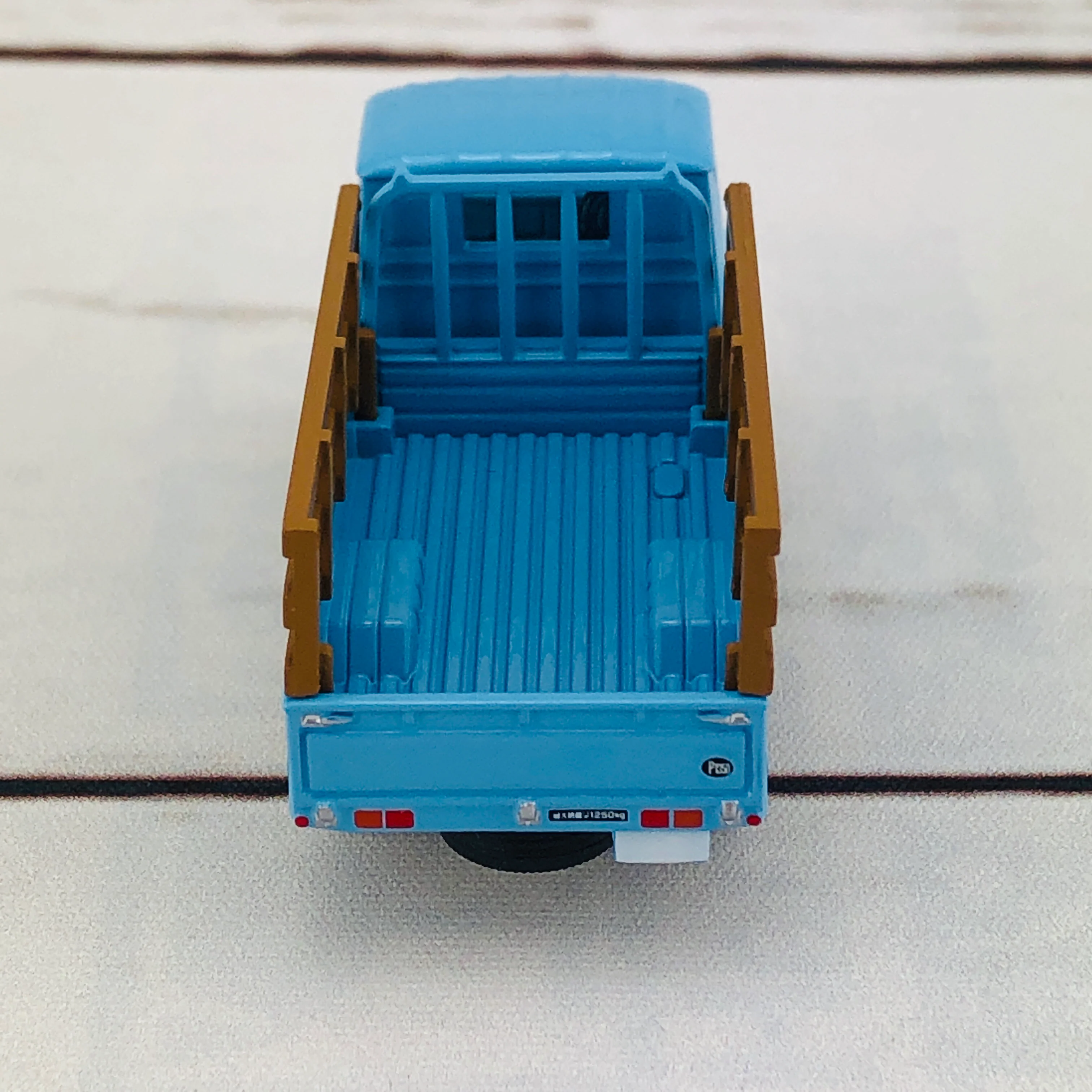 Tomica Limited Vintage Toyota Toyoace Livestock Truck LV-72b - Image 8