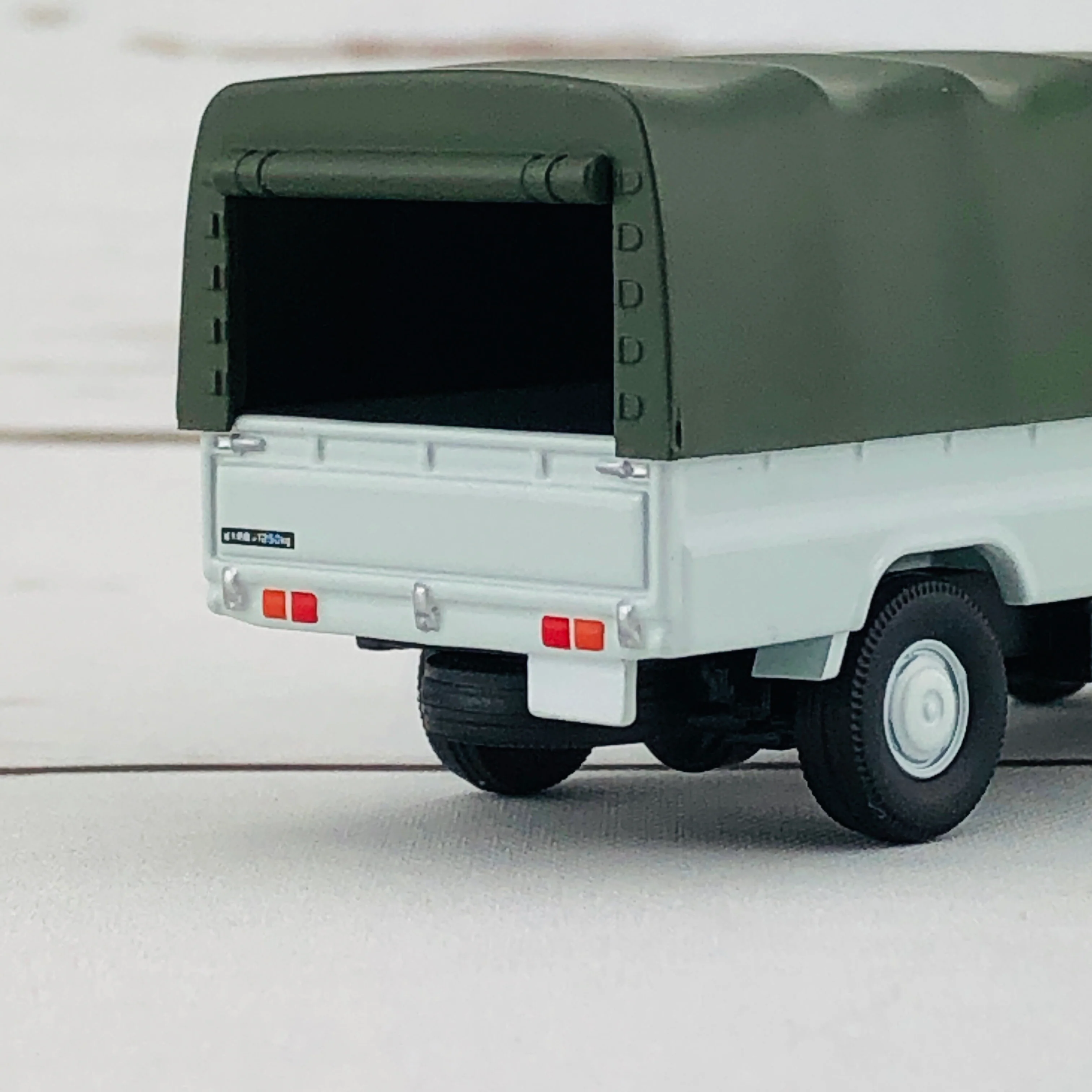 Tomica Limited Vintage Toyota Toyoace Truck LV-41f - Image 6