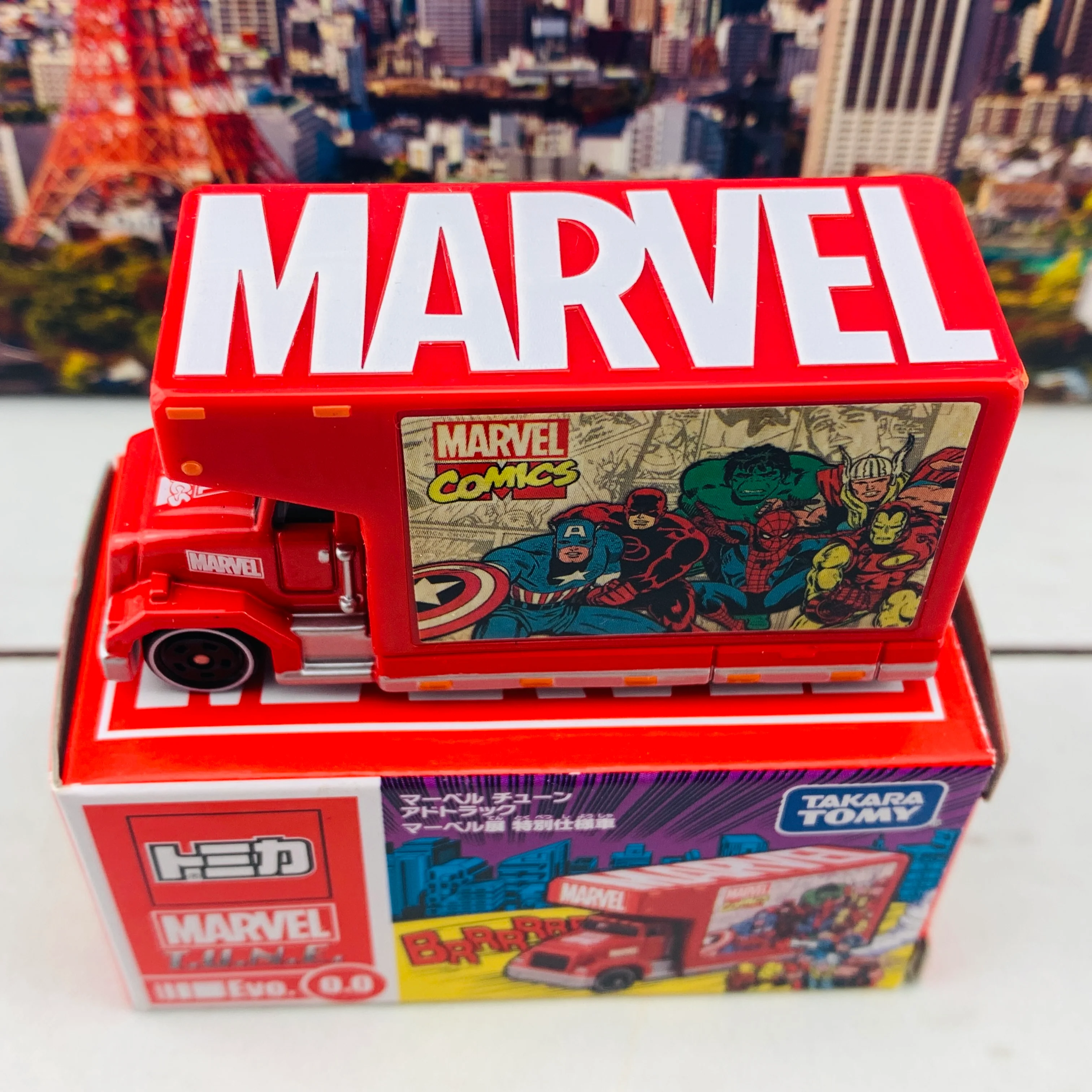 TOMICA MARVEL T.U.N.E. Evo. 0.0 AD Truck - Image 4