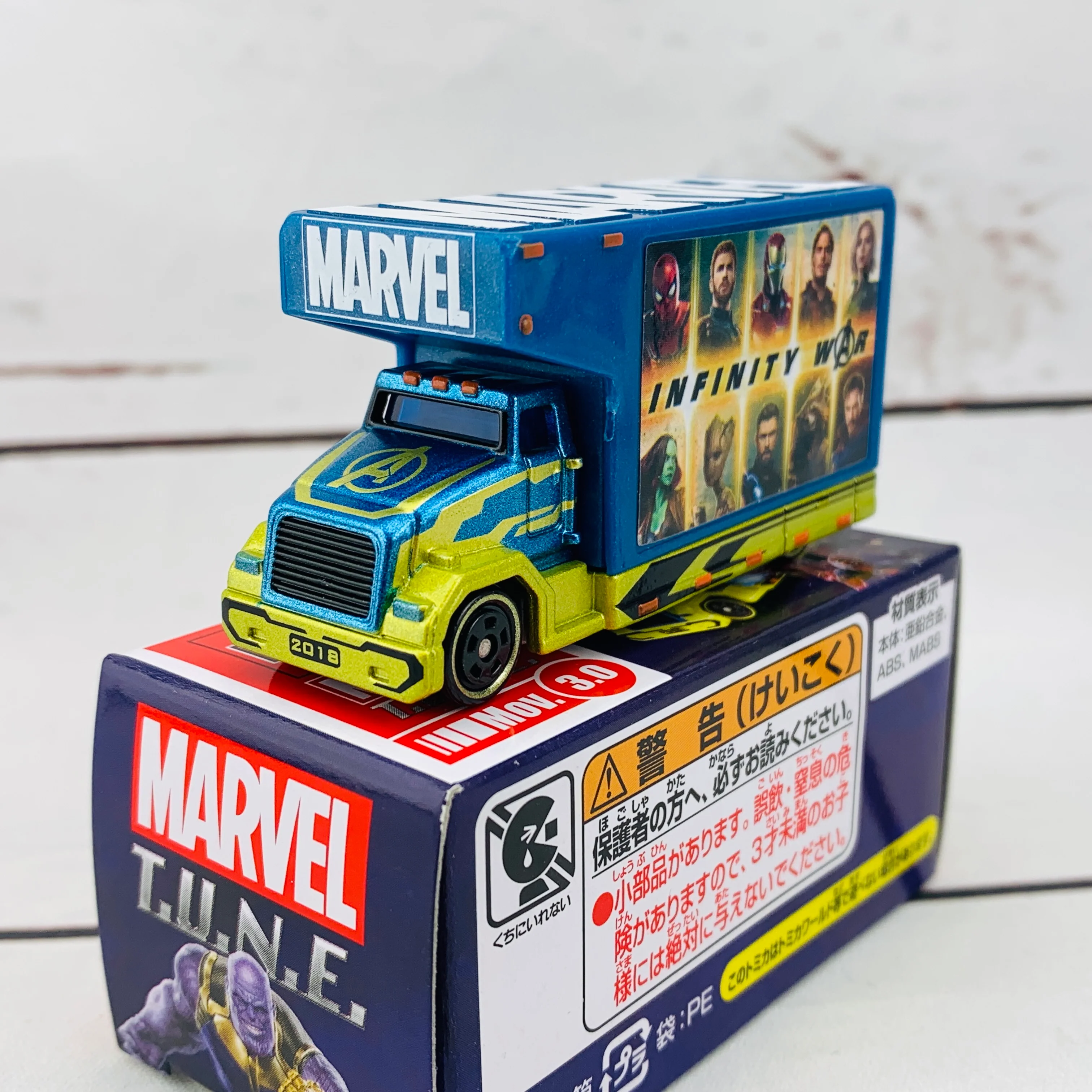 TOMICA MARVEL T.U.N.E. Evo. 3.0 AD TRUCK AVENGERS INFINITY WAR - Image 2
