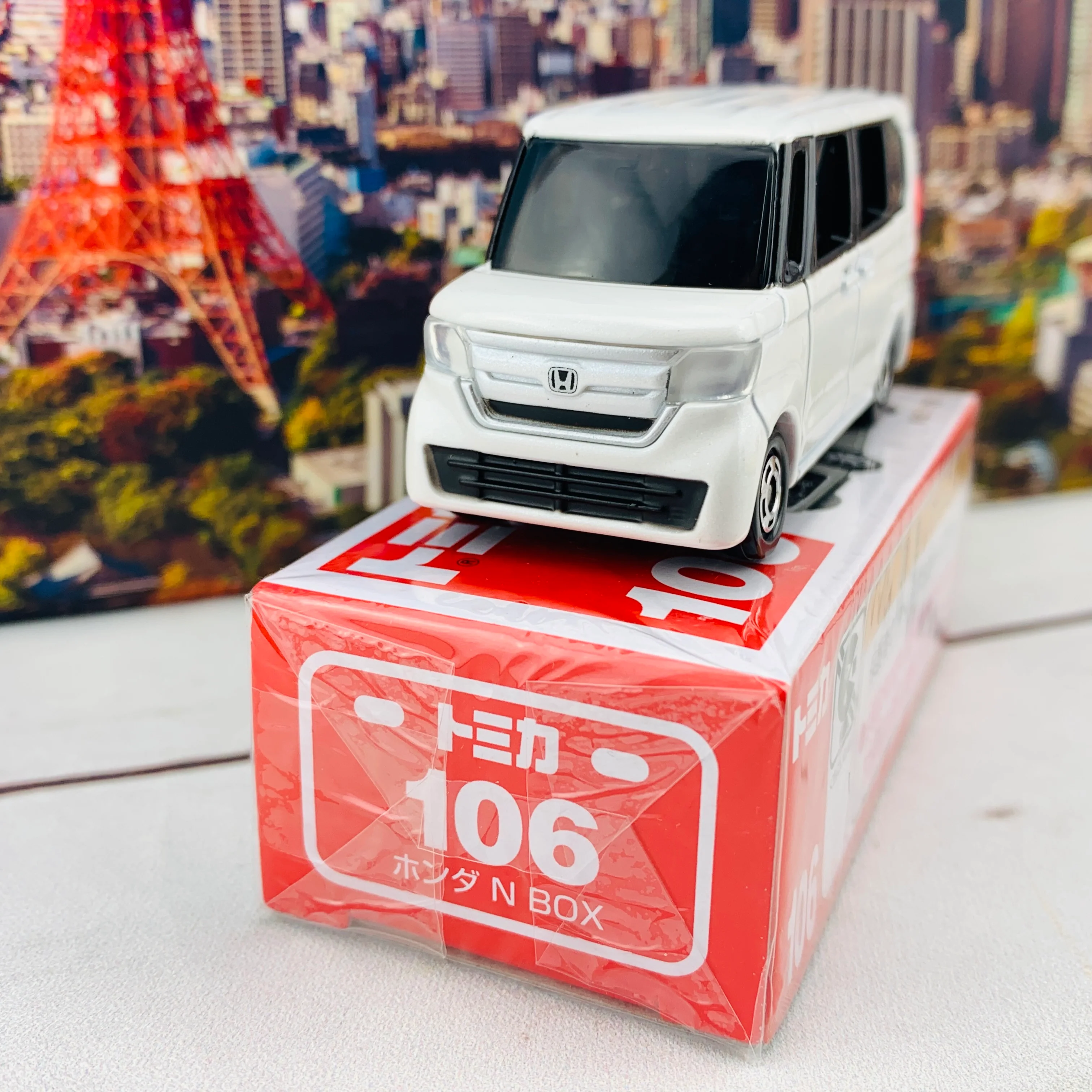 Tomica 106 Honda N BOX - Image 3