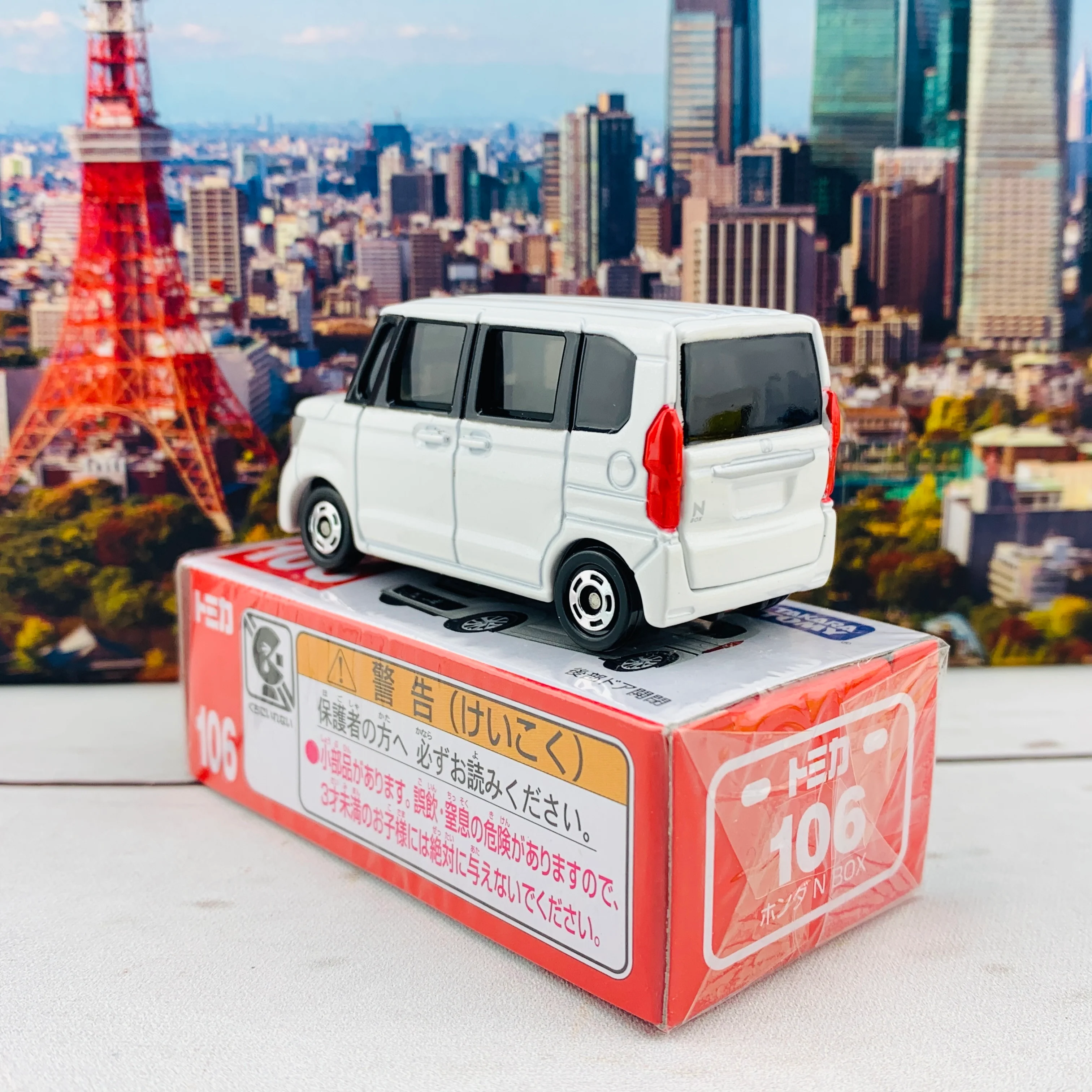 Tomica 106 Honda N BOX - Image 5