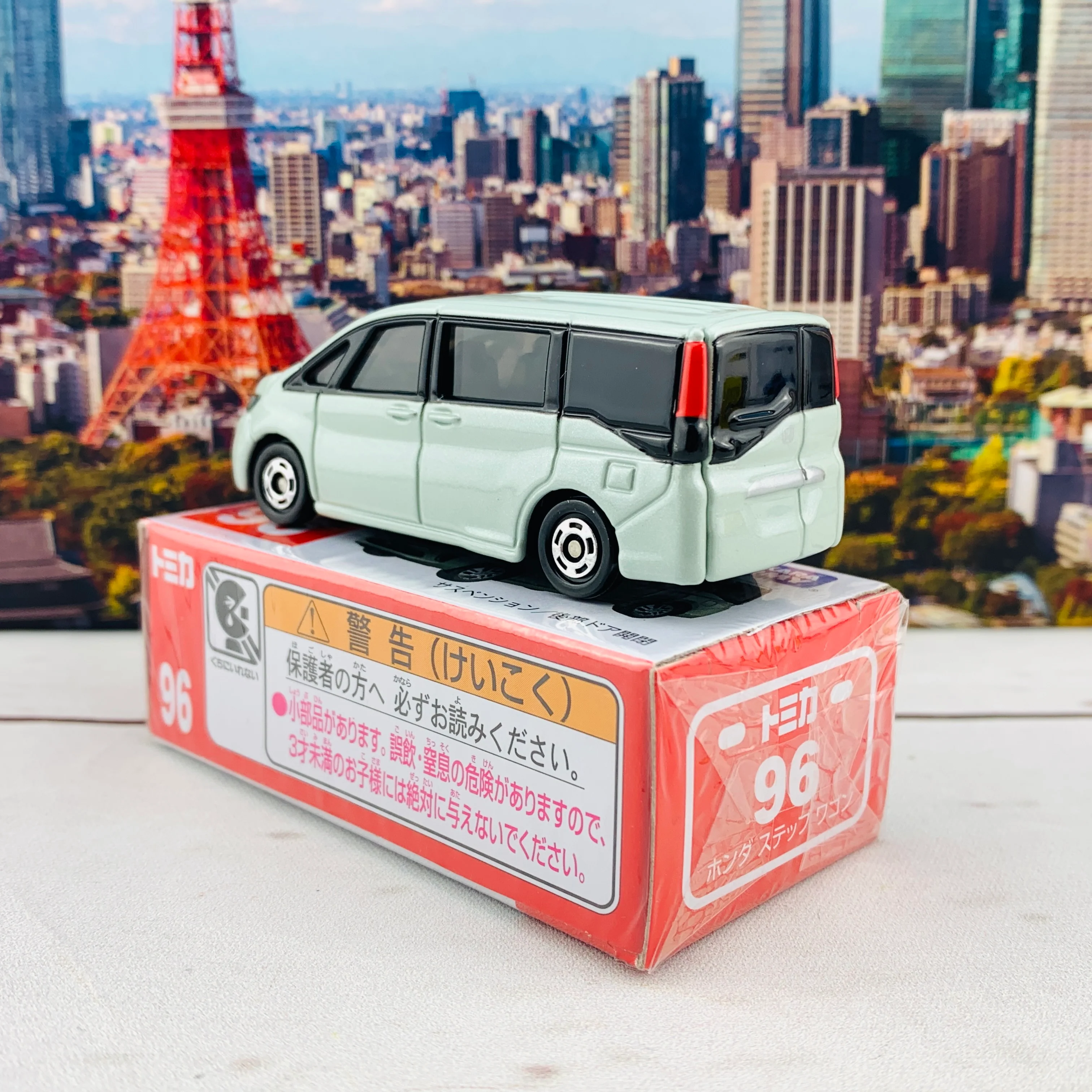 TOMICA 96 Honda STEPWGN - Image 5
