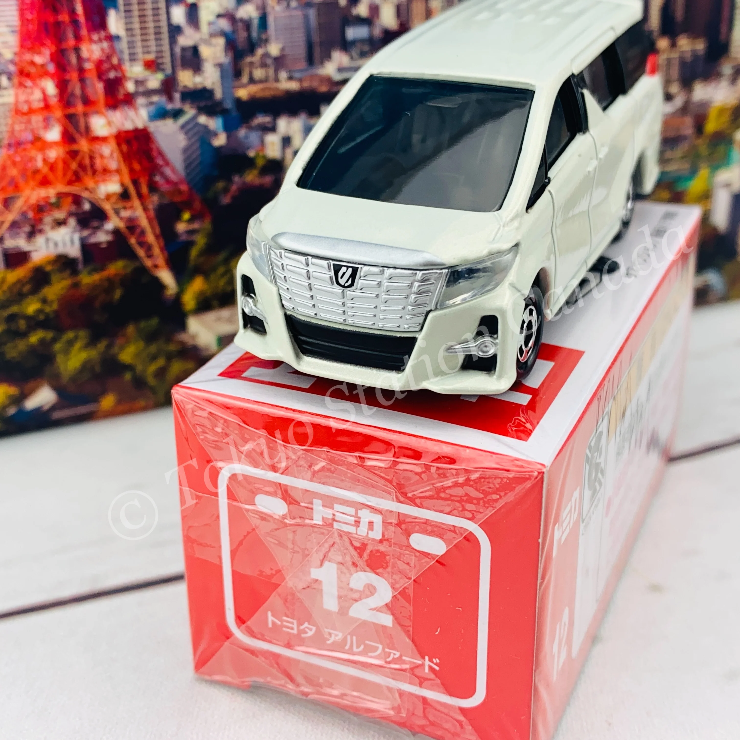 TOMICA 12 Toyota Alphard - Image 5