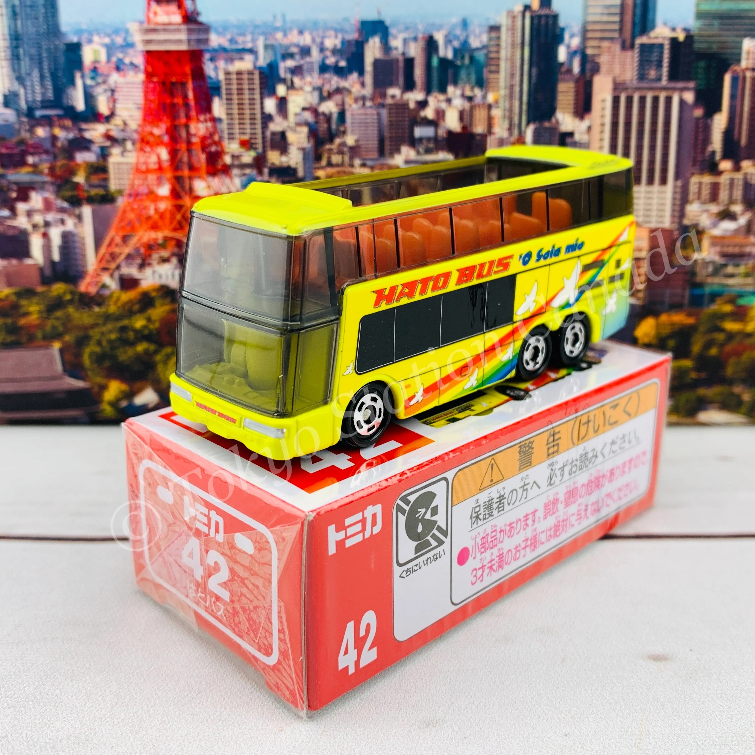 TOMICA 42 Hato Bus 4904810859420 - Image 2