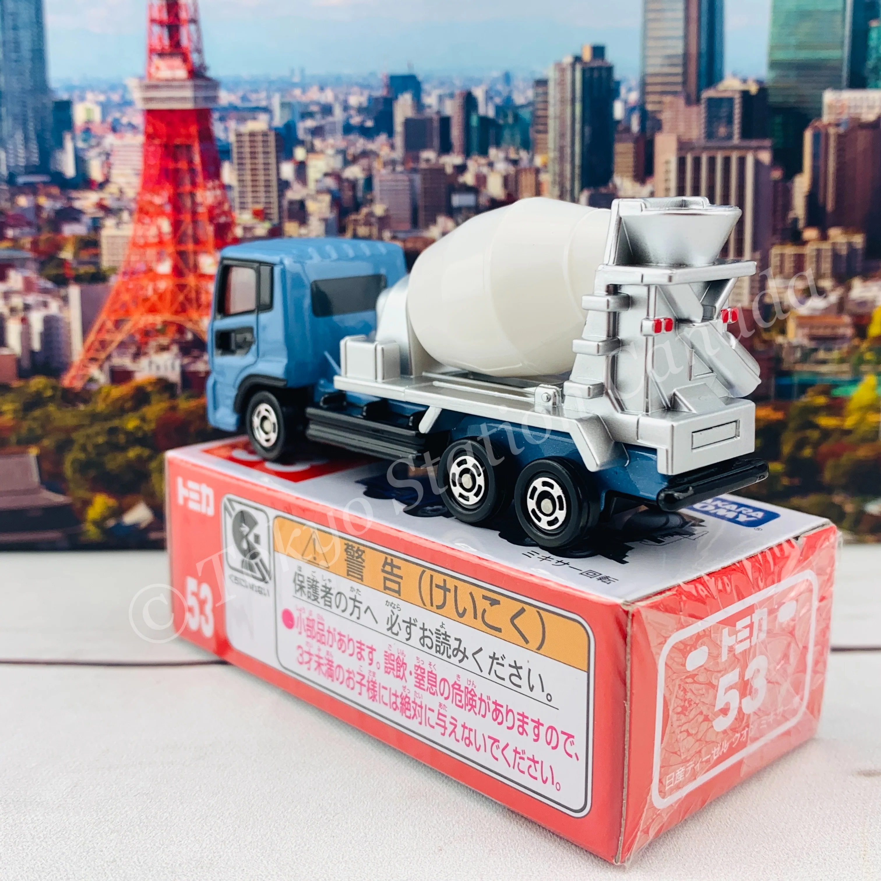 TOMICA 53 Nissan Diesel Quon Mixer Car - Image 4