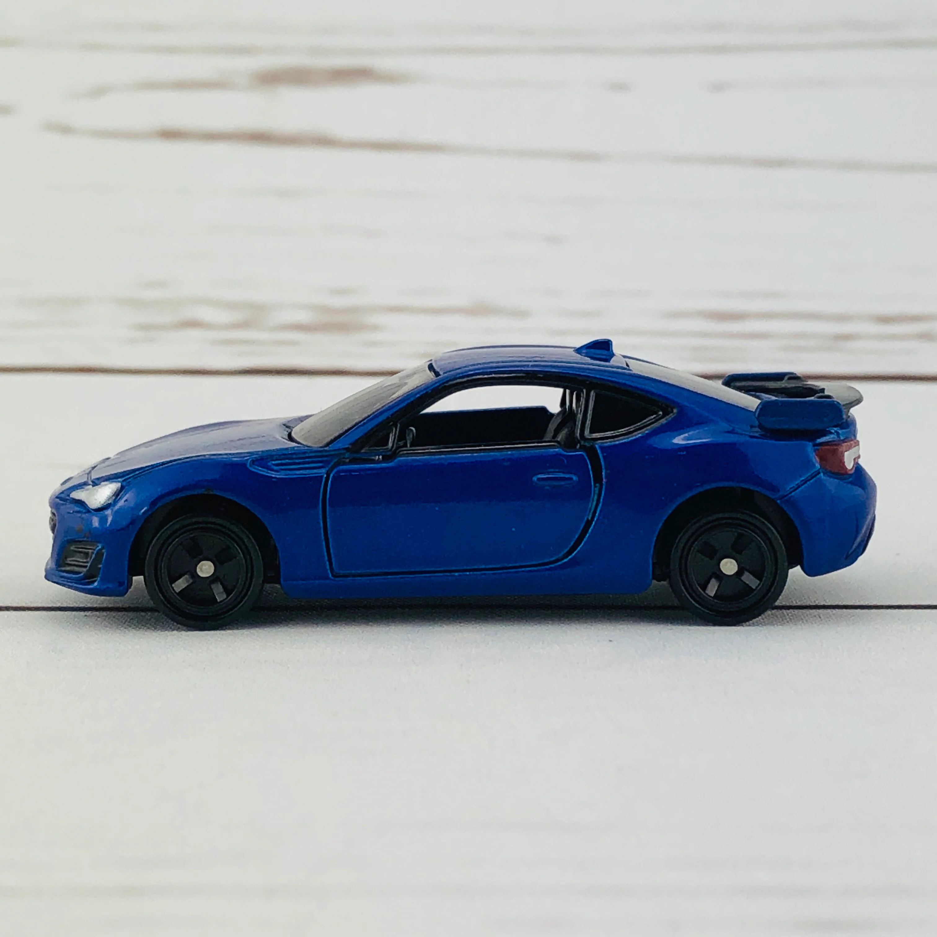 Tomica 6 Subaru BRZ - Image 2