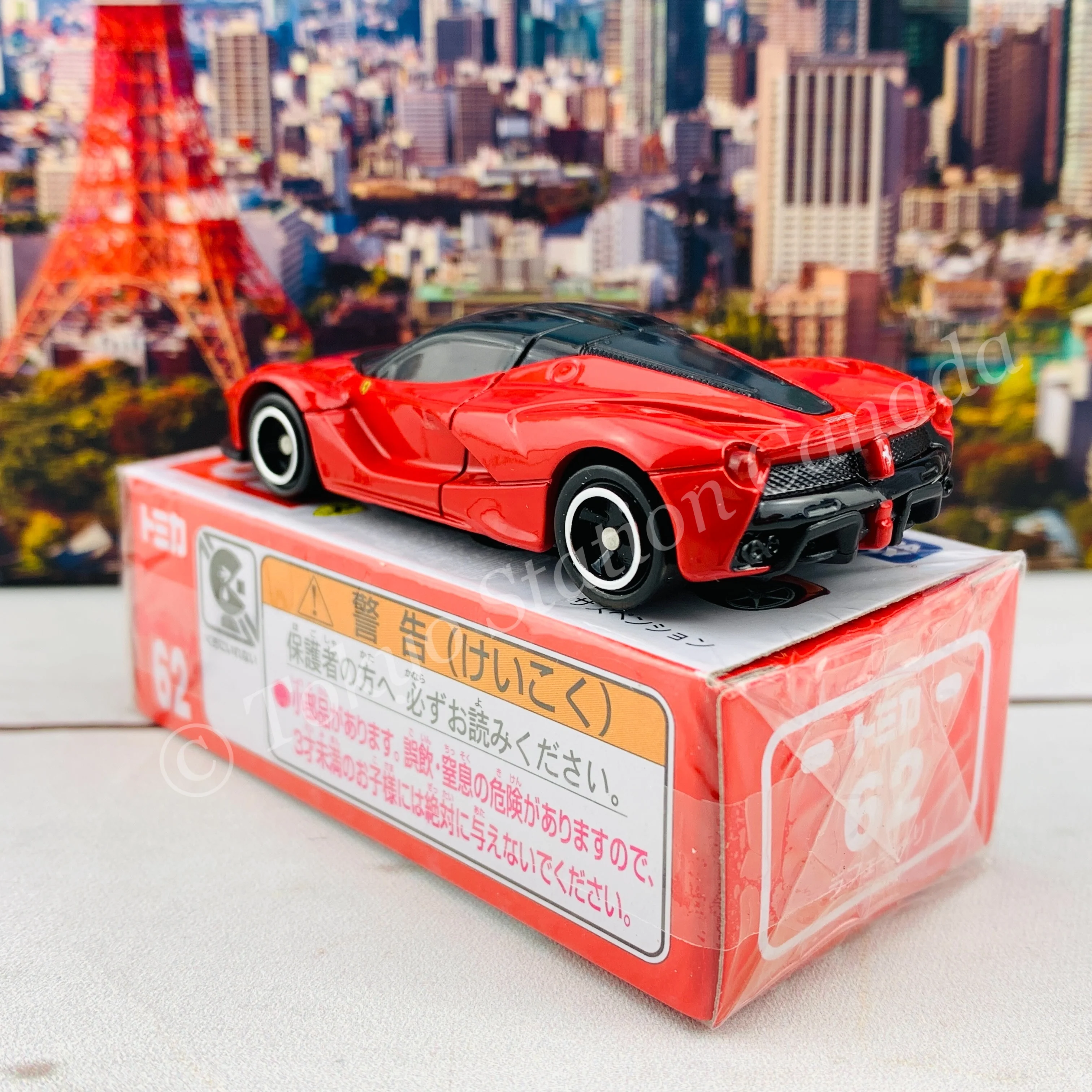 TOMICA 62 LaFerrari - Image 5