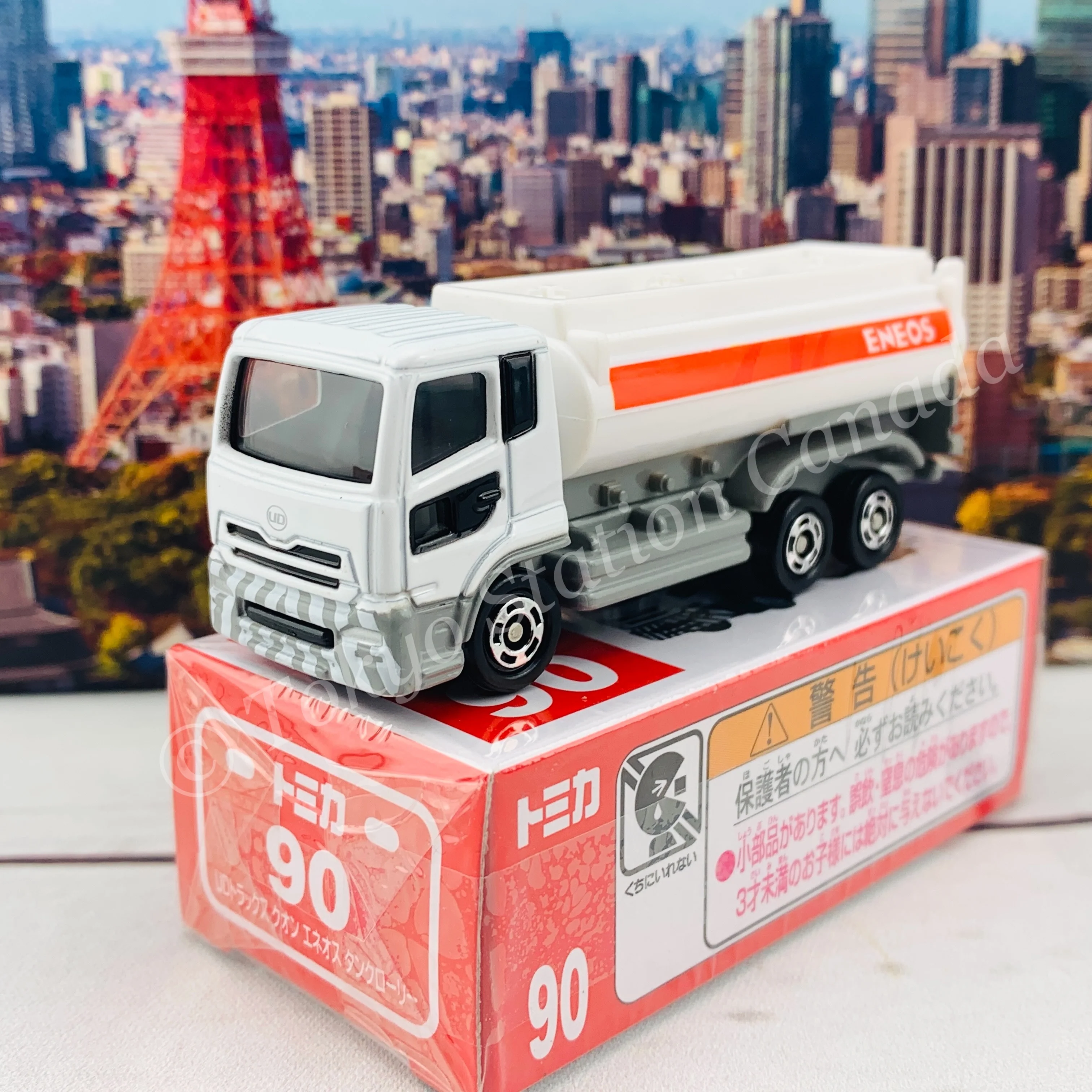 TOMICA 90 UD Trucks Quon Eneos Tank Lorry 4904810858249 - Image 2