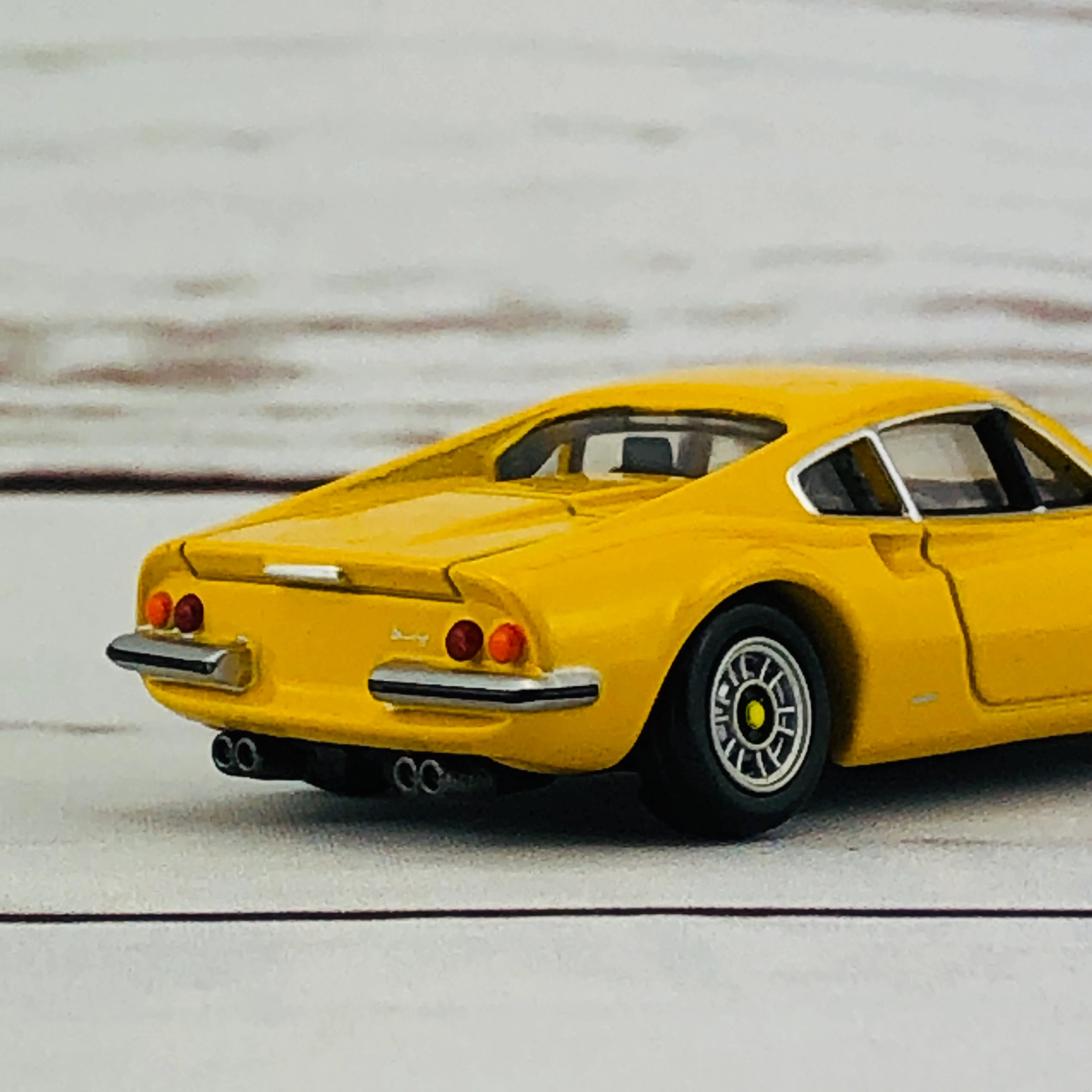 Tomica Premium 13 Ferrari DINO 246 GT(Tomica Premium Release Commemorative Specificationトミカプレミアム発売記念仕様) - Image 6