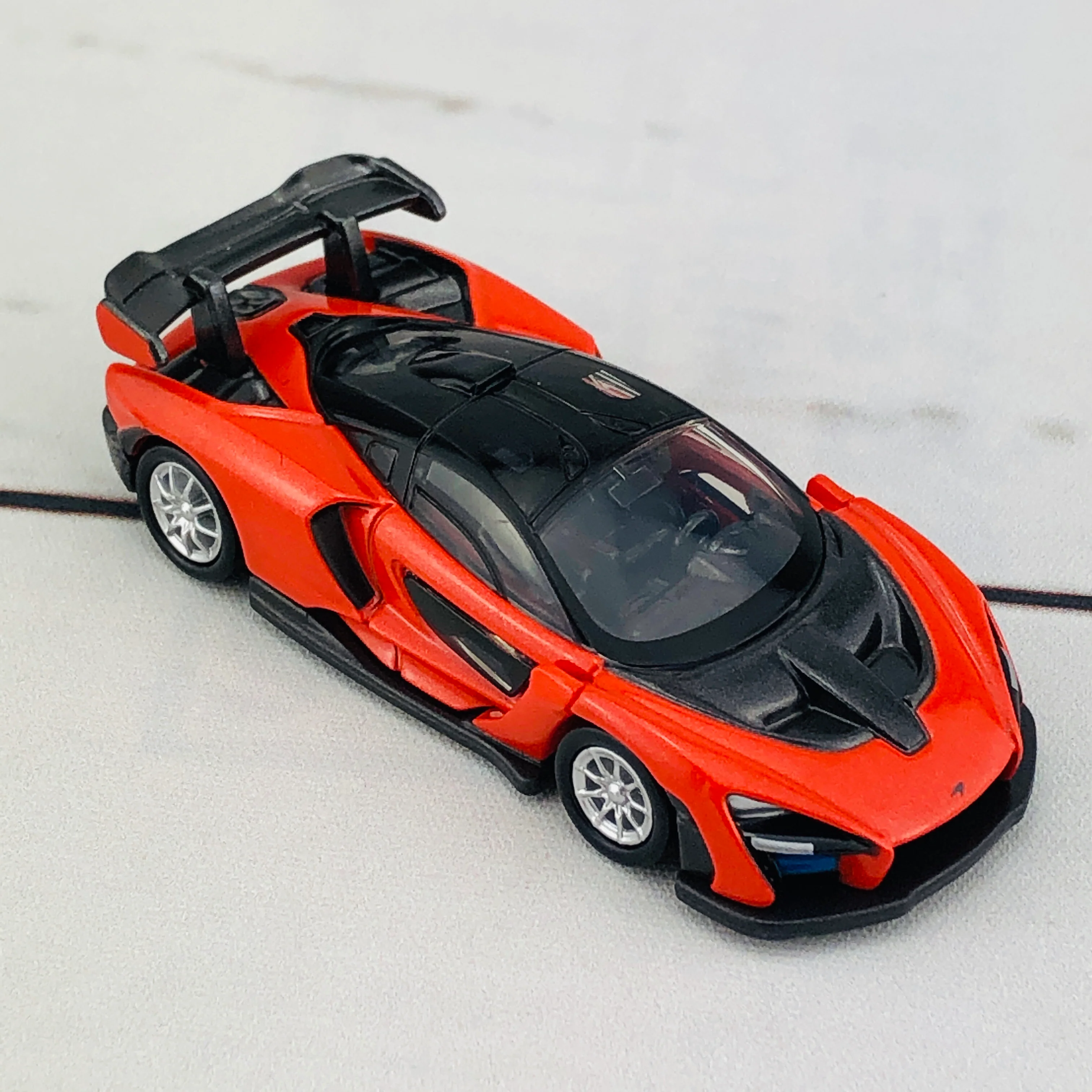 Tomica Premium 14 McLaren Senna (Tomica Premium Release Commemorative Specificationトミカプレミアム発売記念仕様) SuccessActive - Image 7