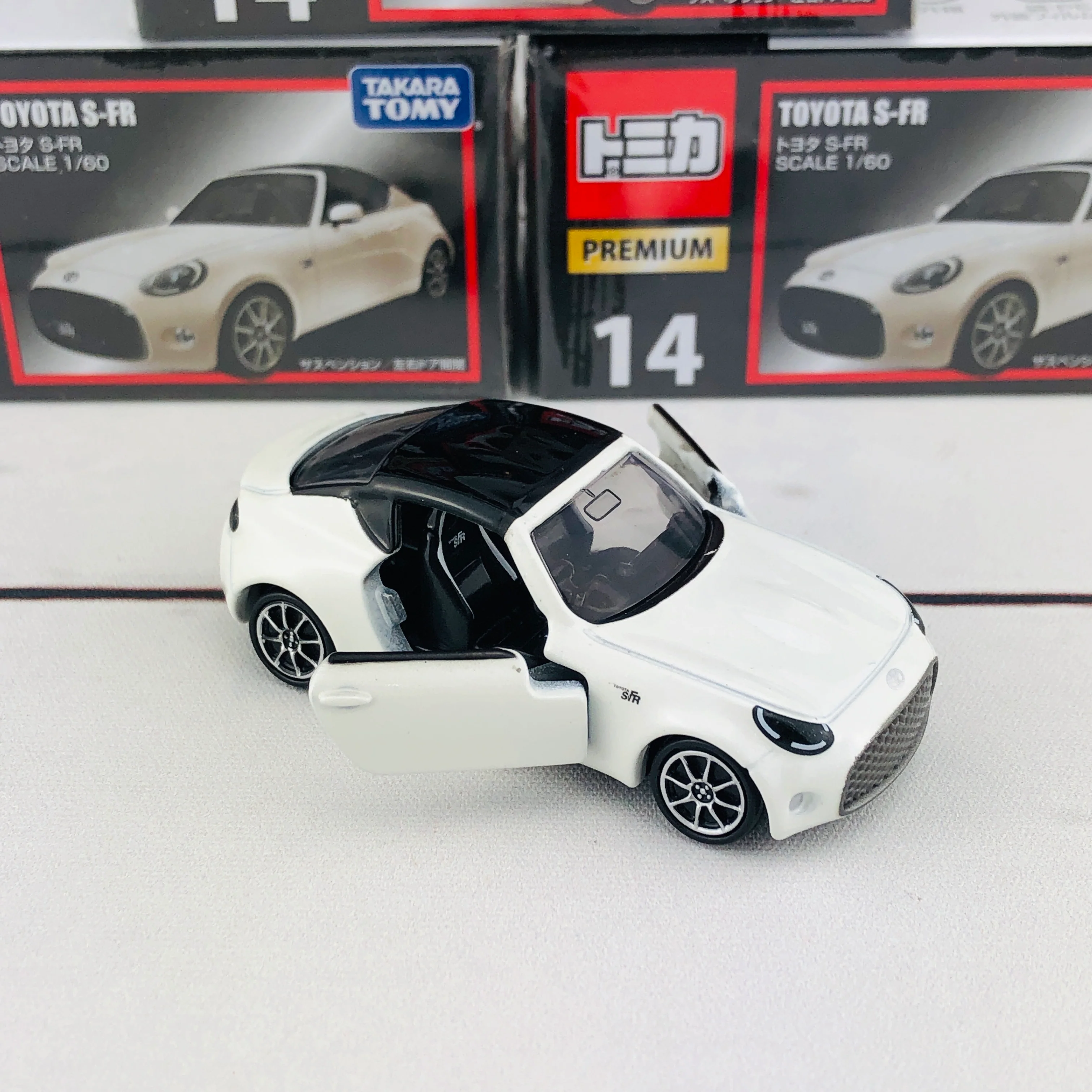 Tomica Premium 14 Toyota SF-R 1/60 - Image 7