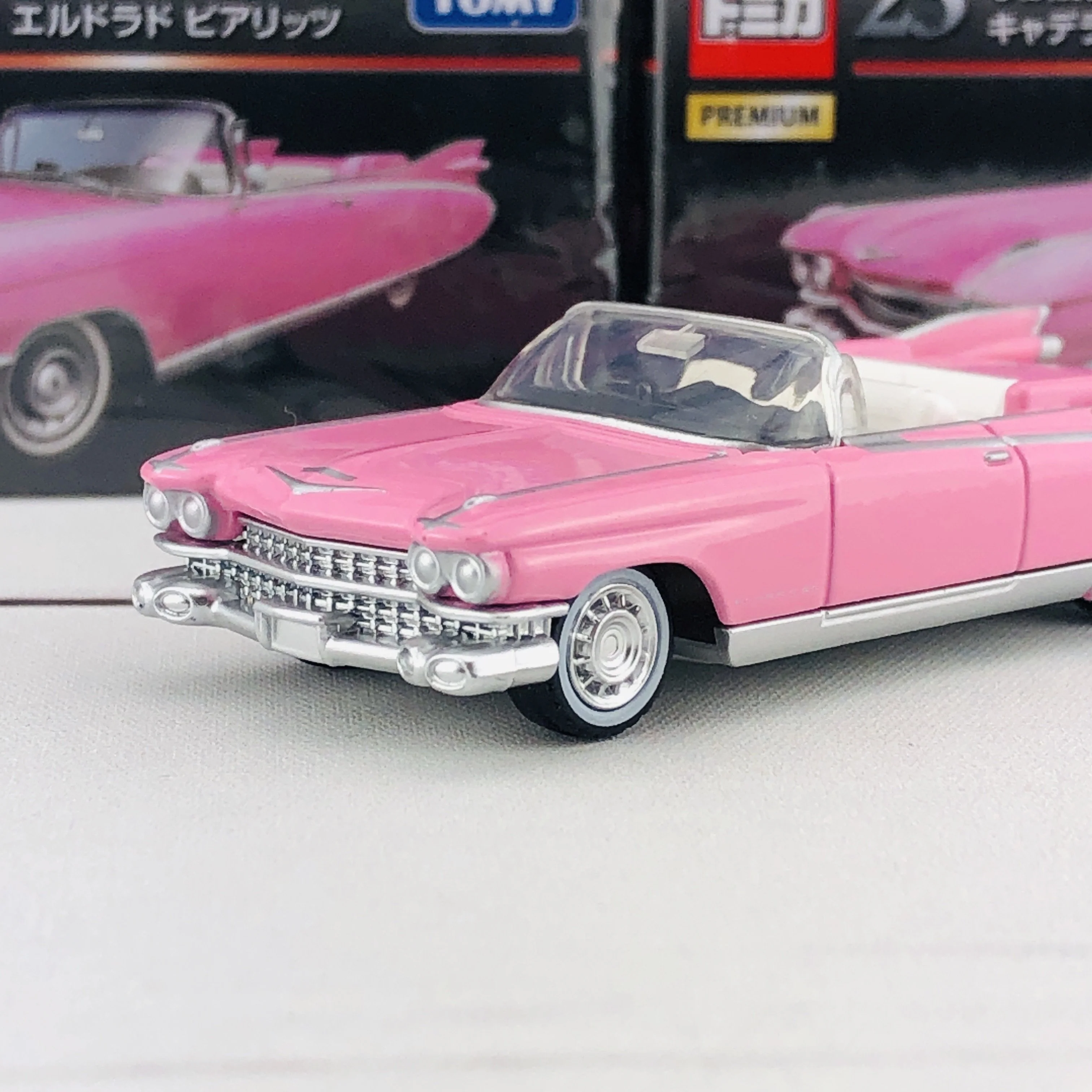 Tomica Premium 25 Cadillac Eldorado Biarritz - Image 3
