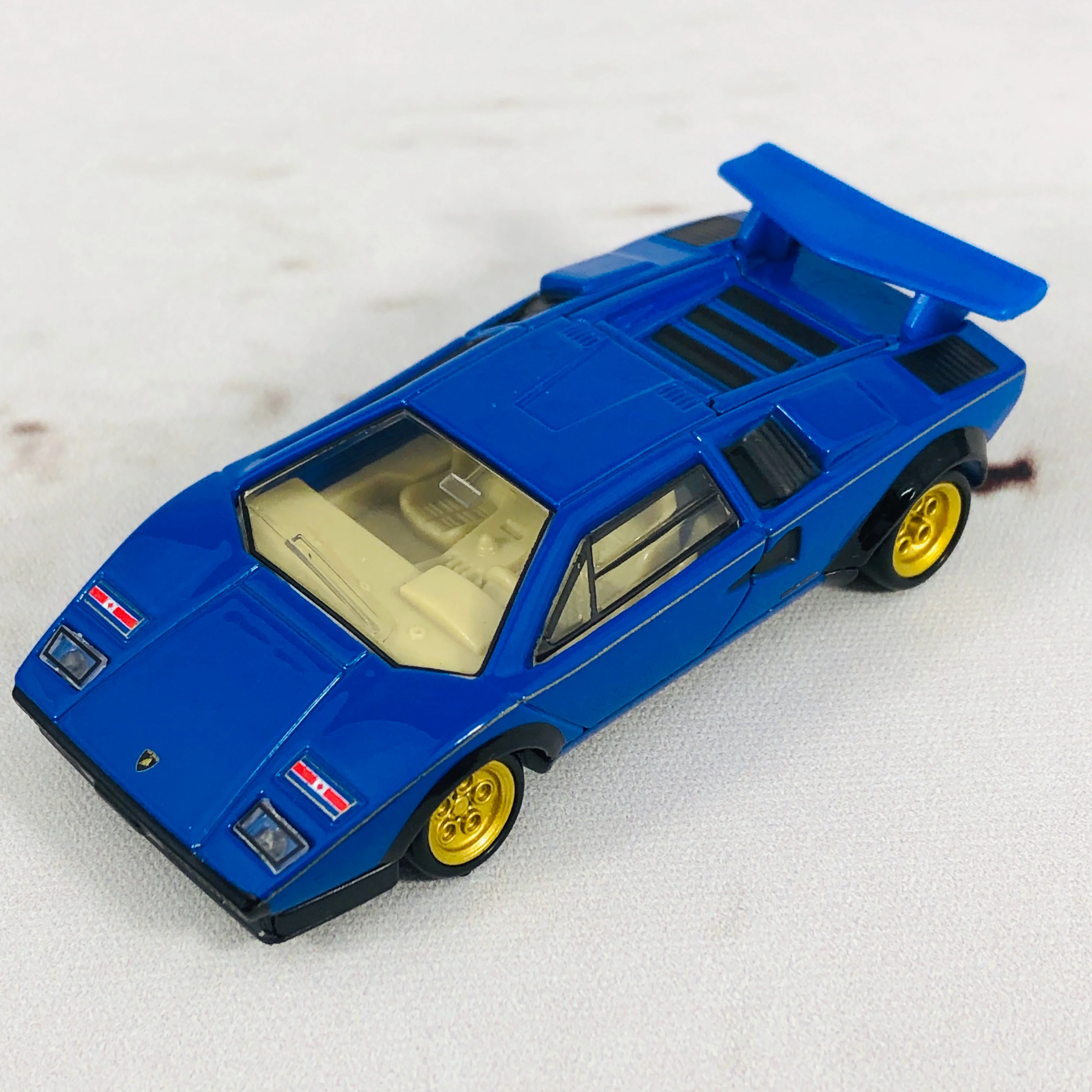 Tomica Premium 10 Lamborghini Countach LP500S - Image 10