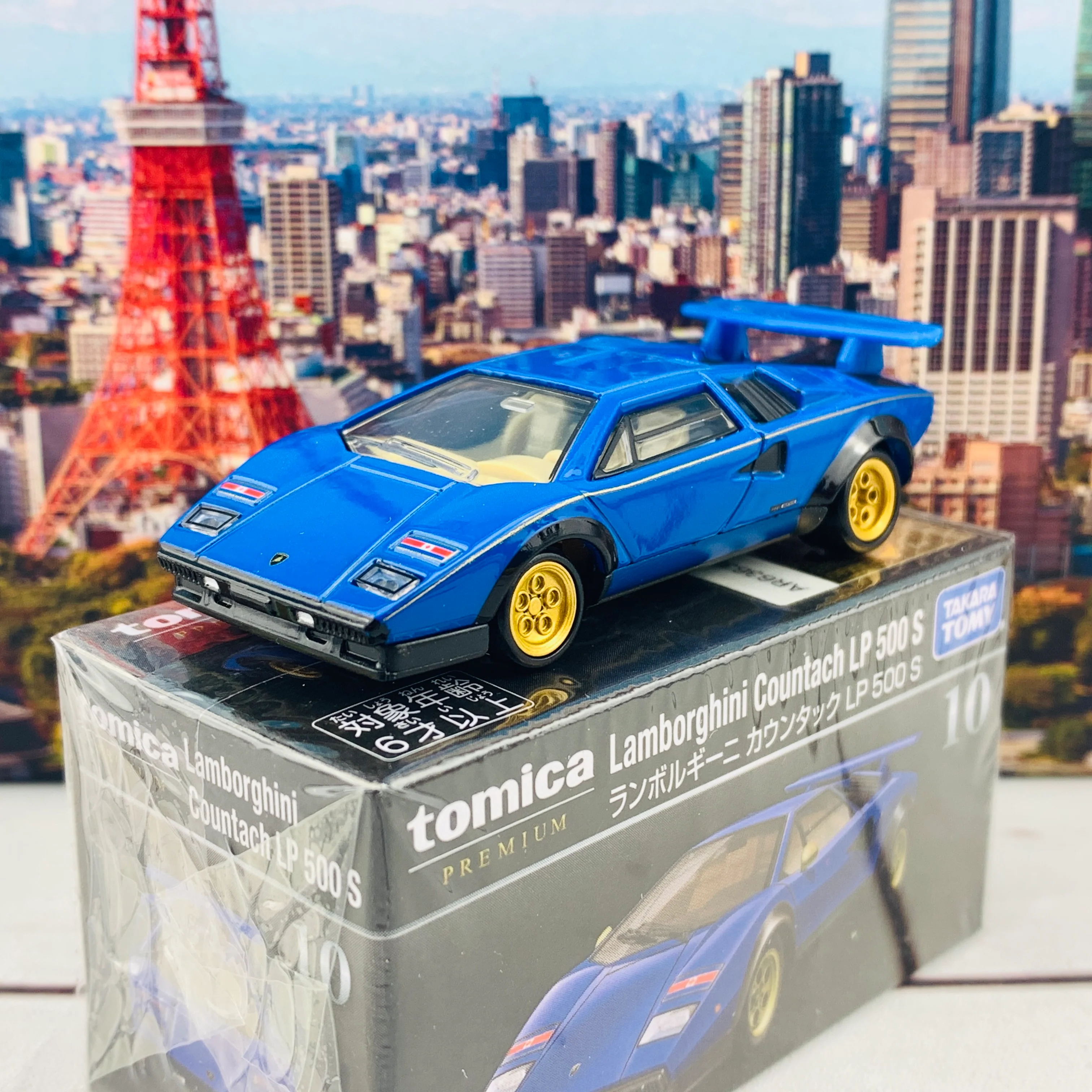 Tomica Premium 10 Lamborghini Countach LP500S - Image 2