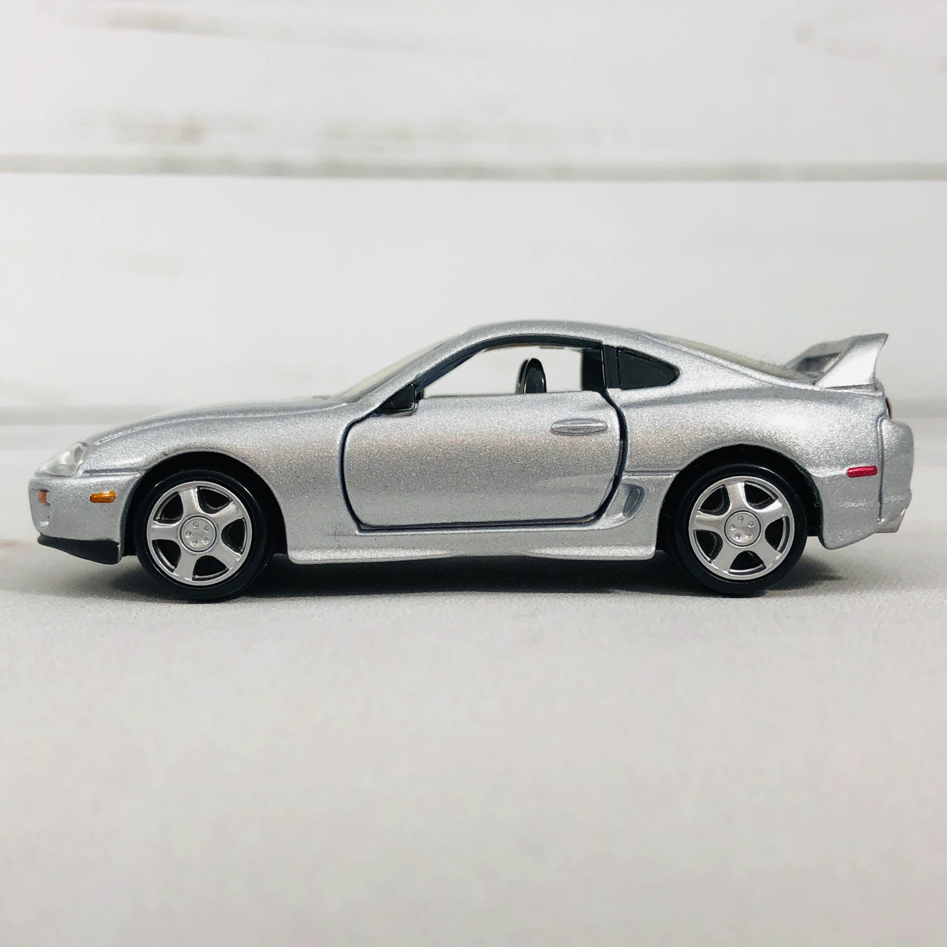 Tomica Premium No.14 Toyota SUPRA - Image 4