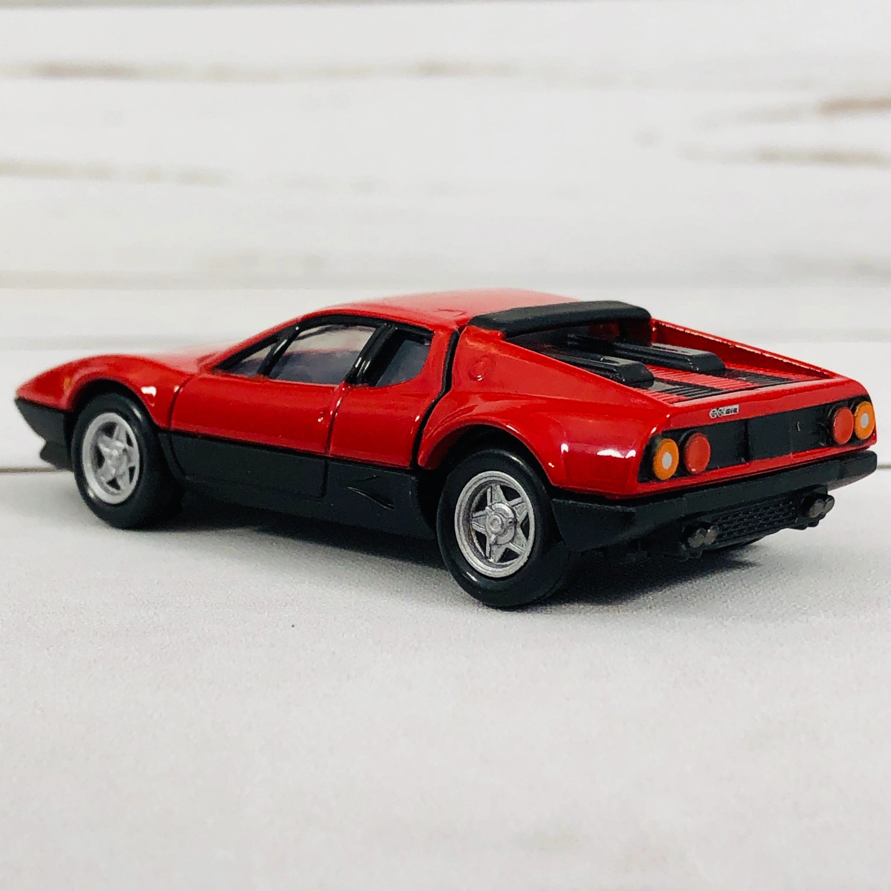 Tomica Premium No.17 Ferrari 512 BB RED - Image 7