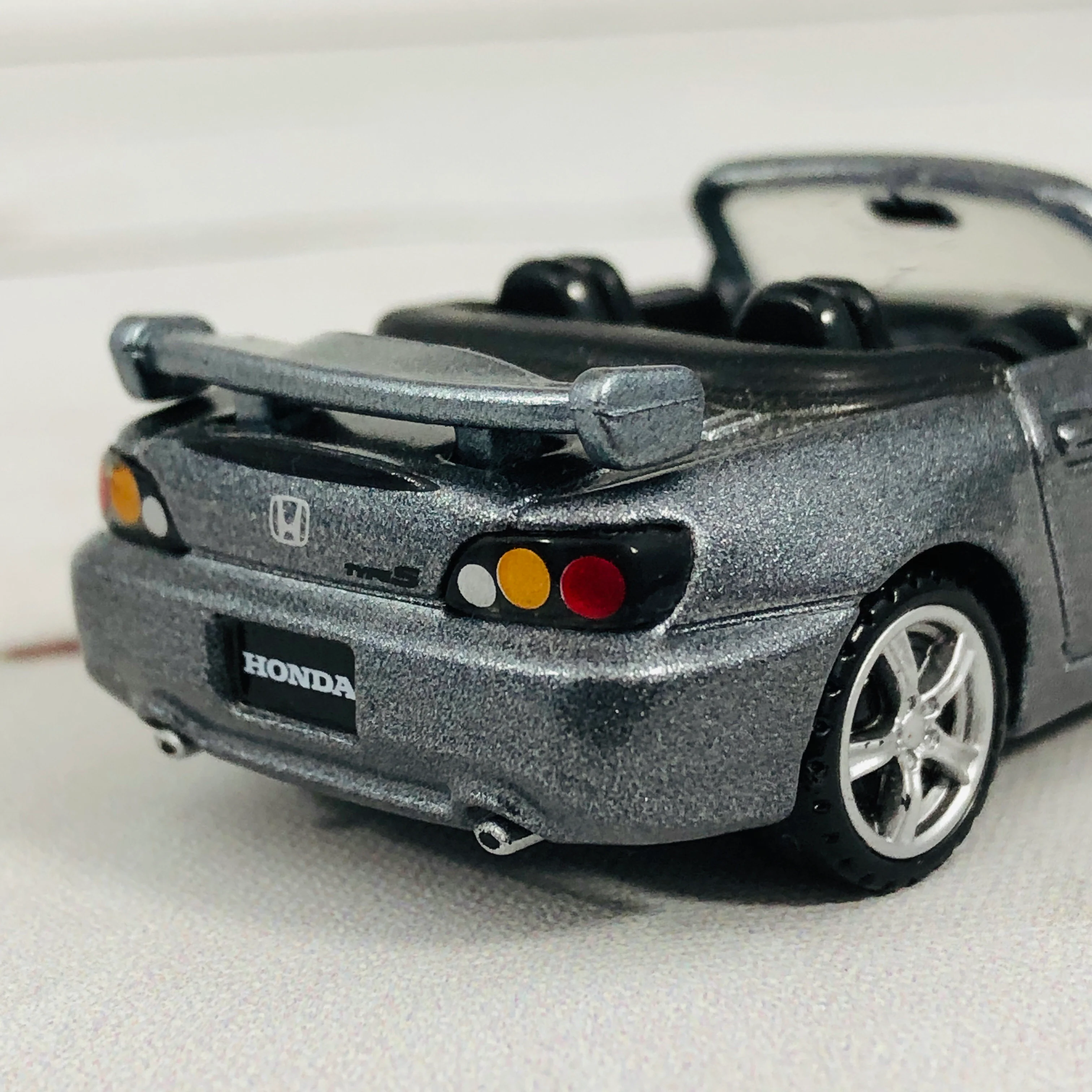 Tomica Premium No.17 Honda S2000 TYPE S - Image 6