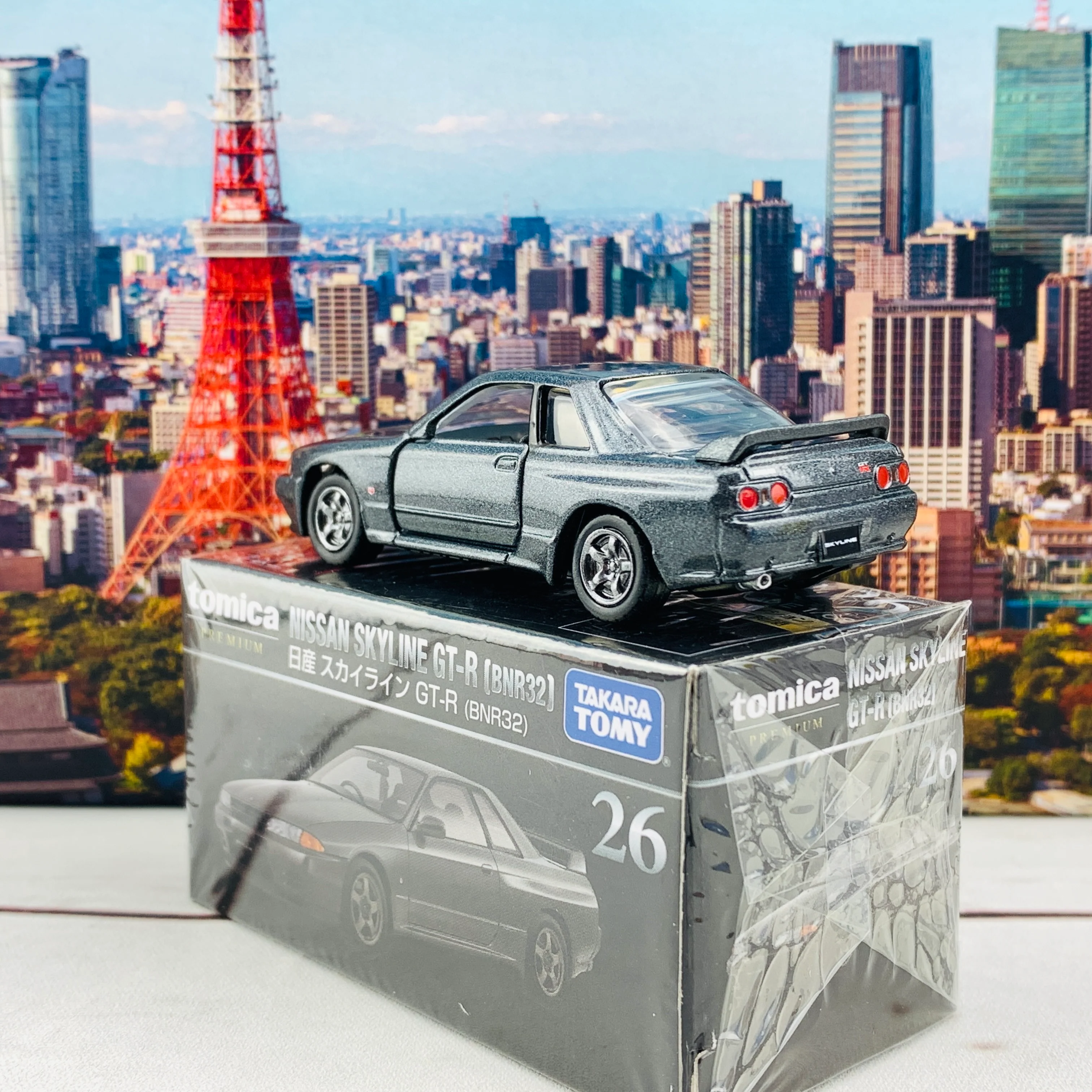Tomica Premium 26 Nissan Skyline GTR BNR32 - Image 5