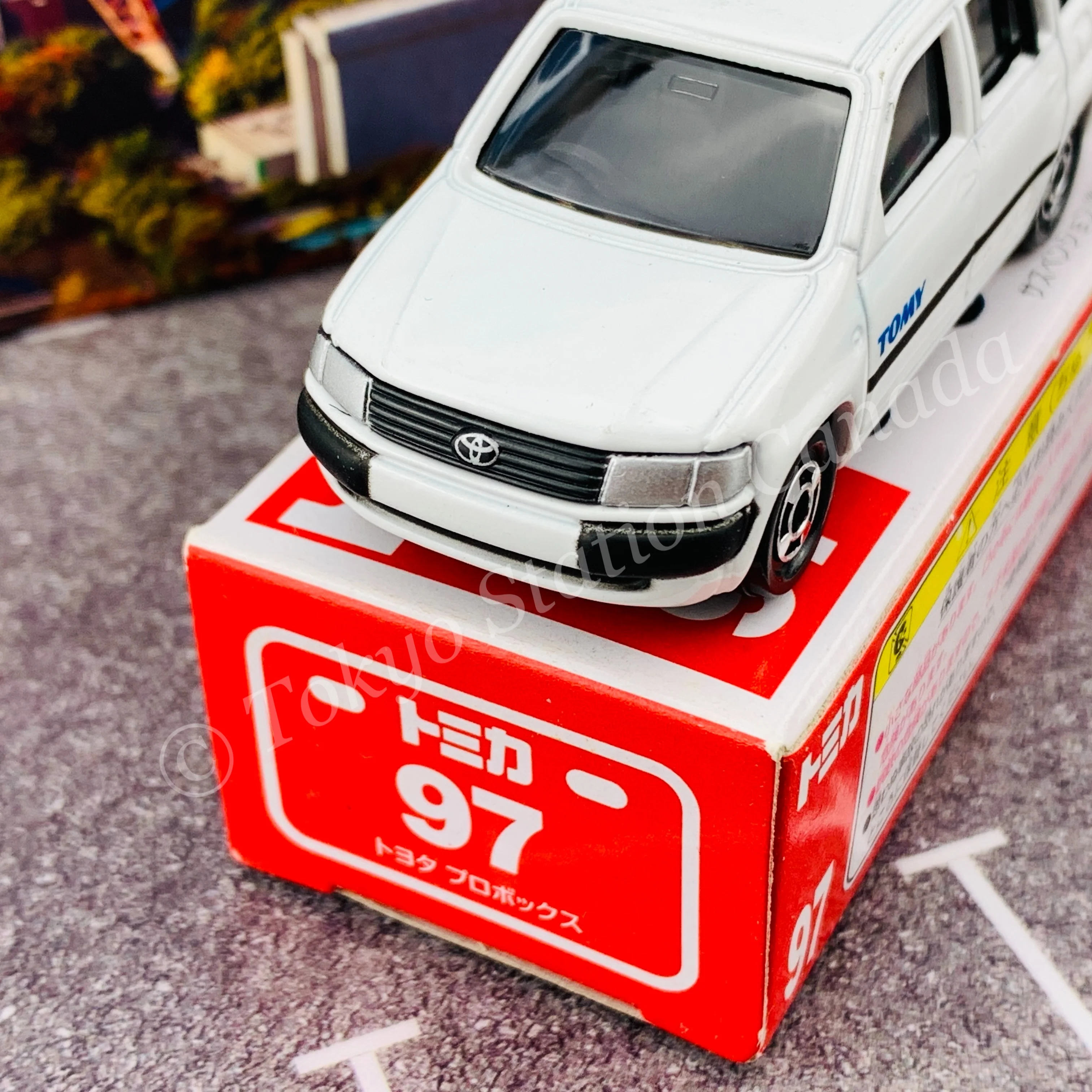 TOMICA 97 PROBOX 4904810651970 - Image 2