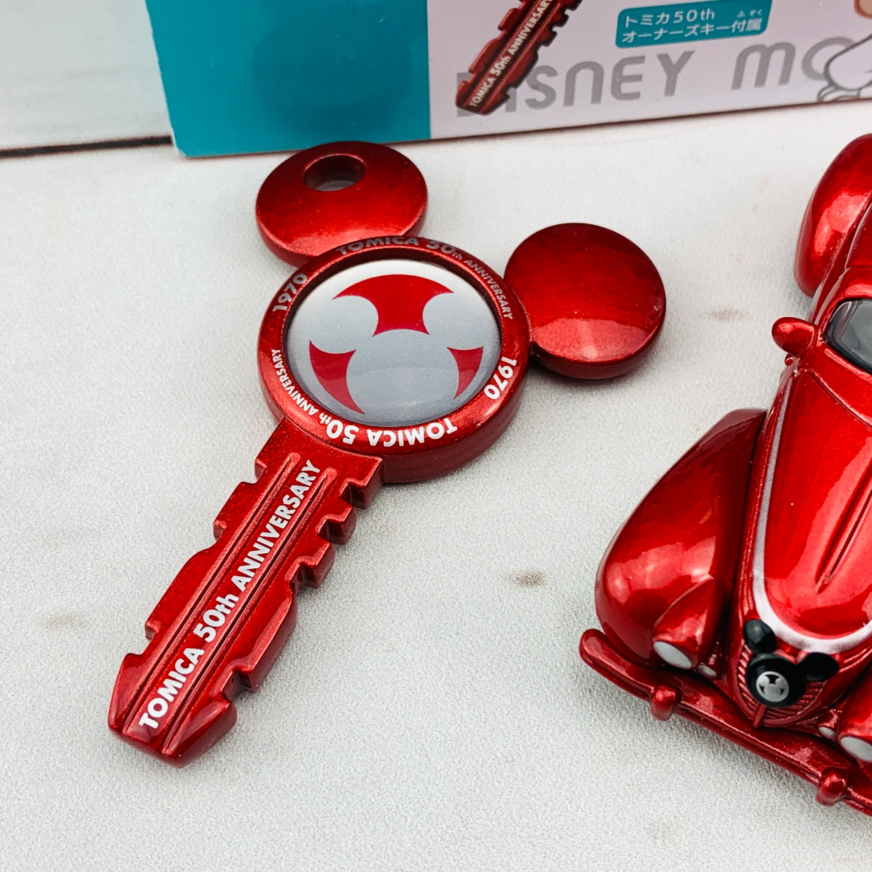 Tomica Shop Original Tomica 50th Anniversary Edition Disney Motors Dream Star III Mickey Mouse Key Set - Image 3