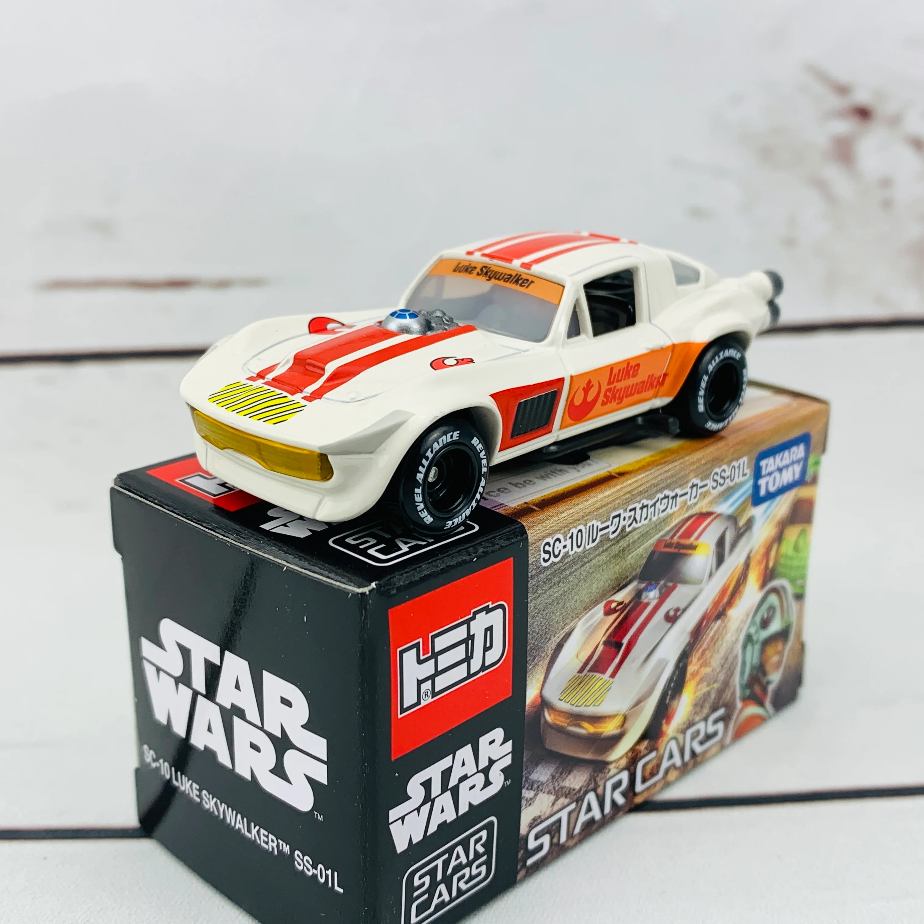 TOMICA STAR WARS STAR CARS SC-10 Luke Skywalker SS-01L - Image 2