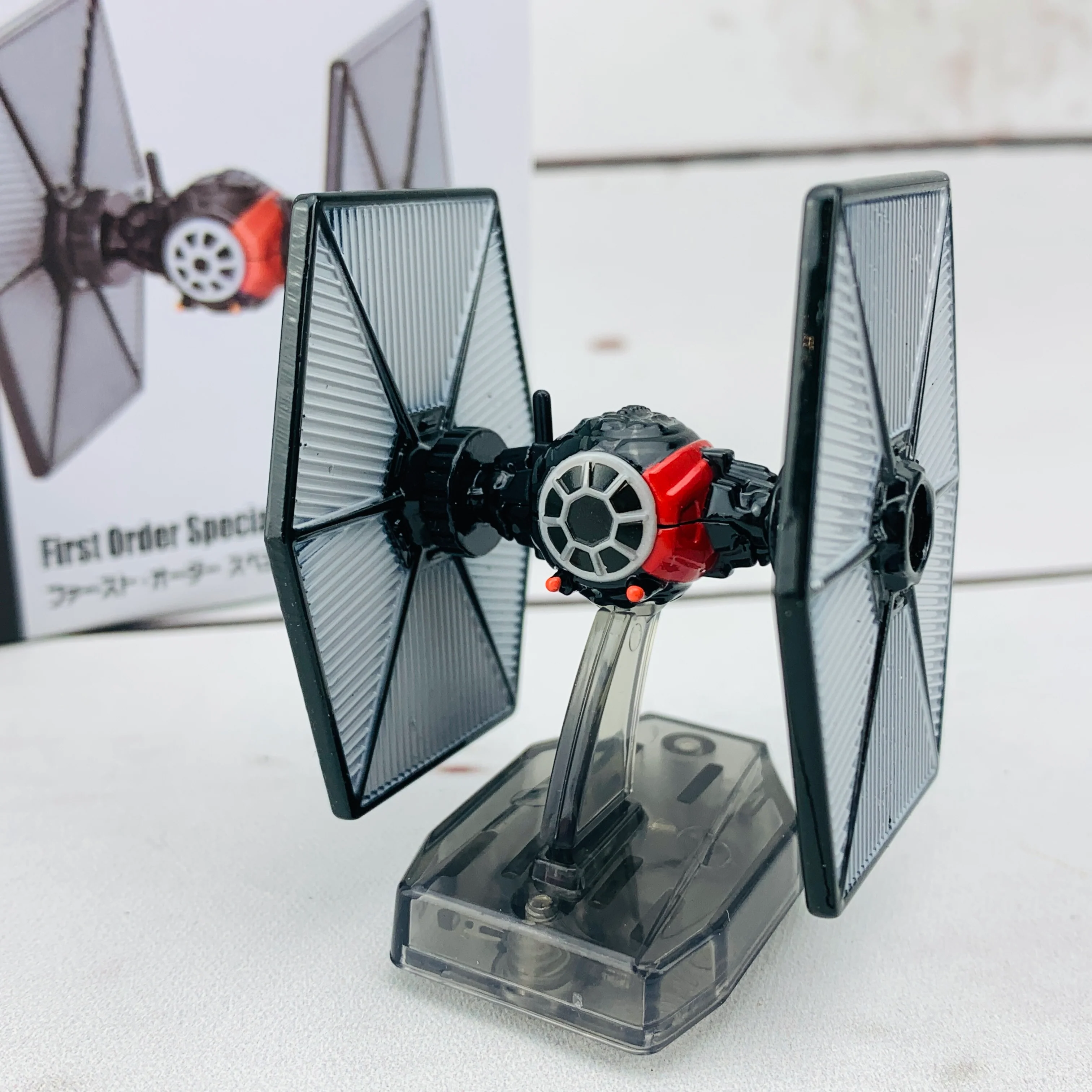 TOMICA STAR WARS TSW-05 First Order Special Forces TIE Fighter - Image 2