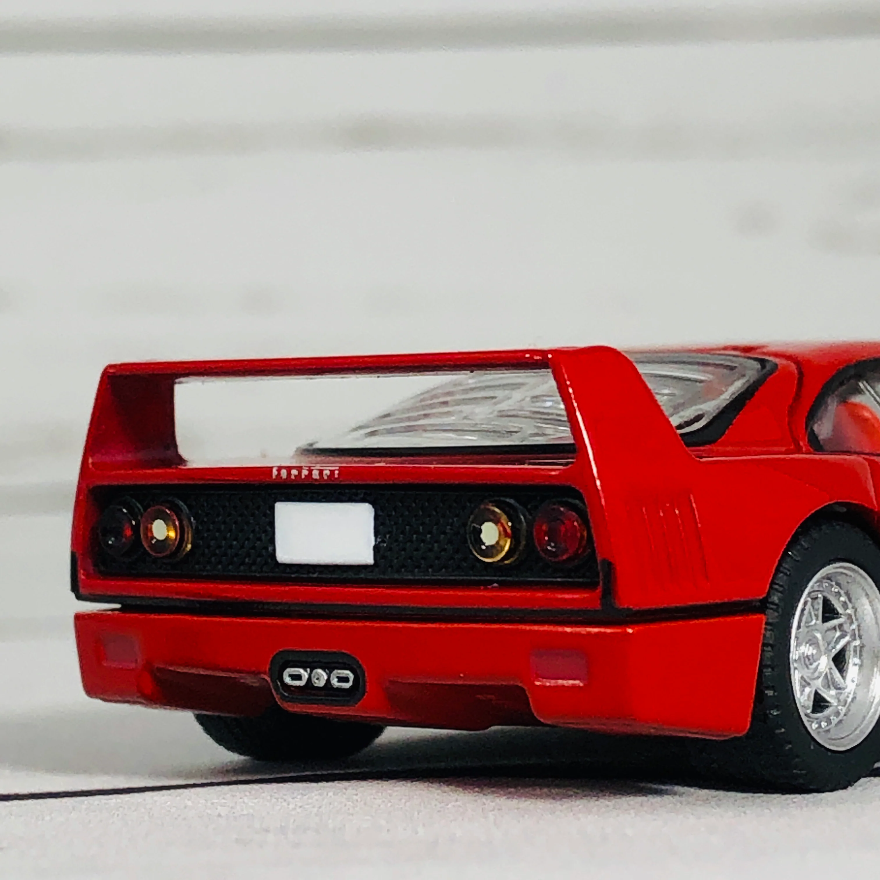 Tomica Tomytec Limited Vintage Neo FERRARI F40 (RED) 1/64 - Image 11