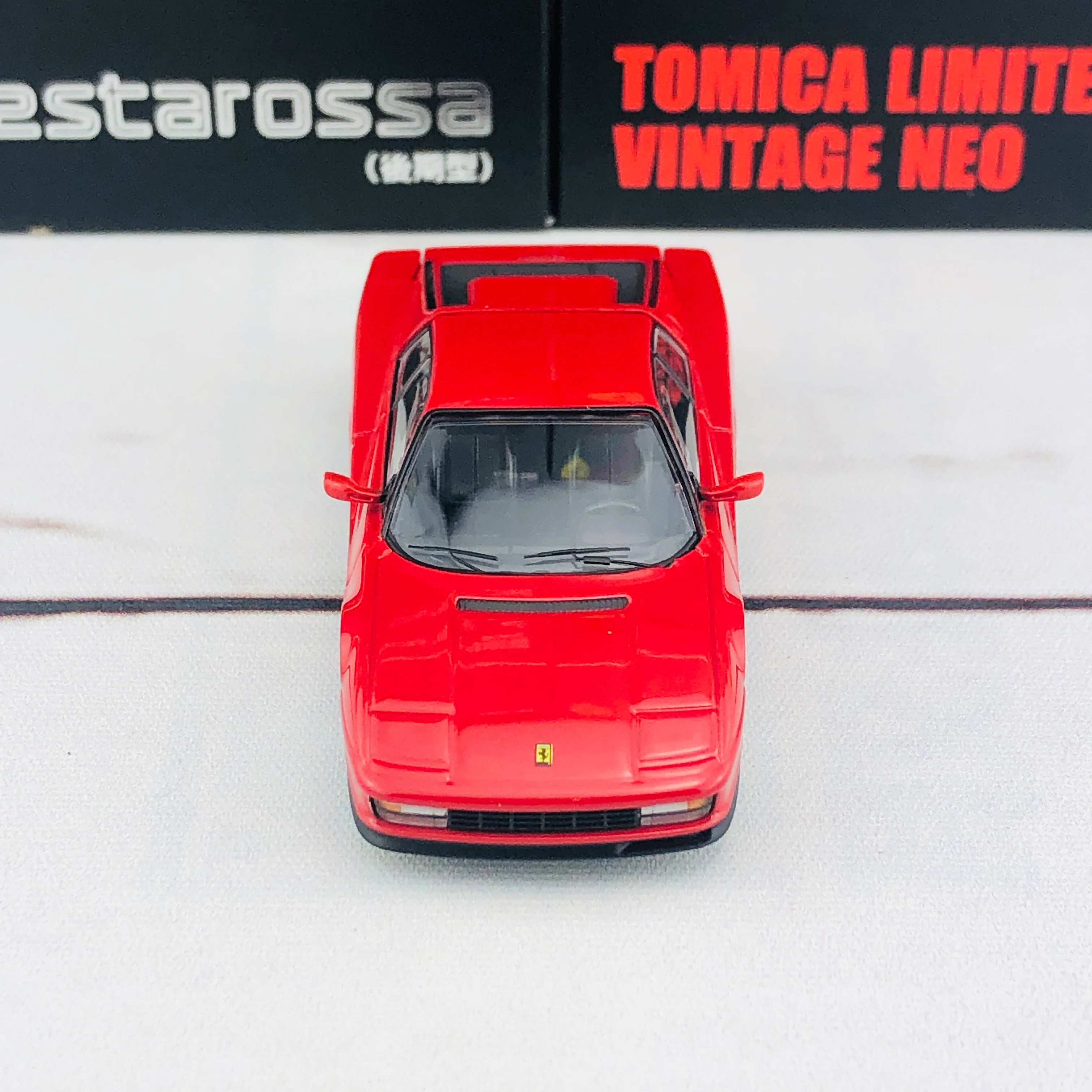 Tomytec Tomica Limited Vintage Neo 1/64 Ferrari Testarossa (RED) 45437363011370 - Image 9