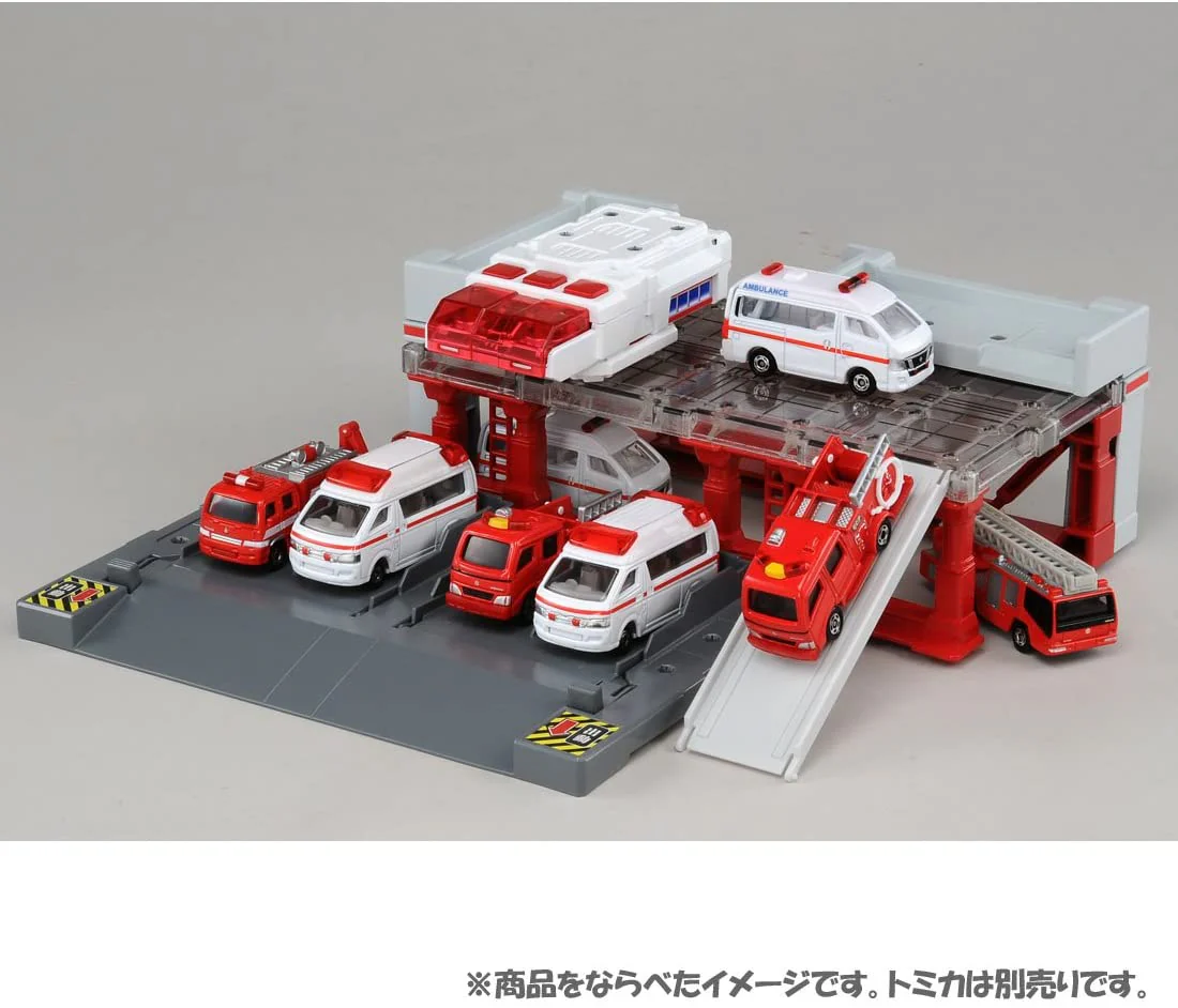 TOMICA Town Fire Station - Image 5