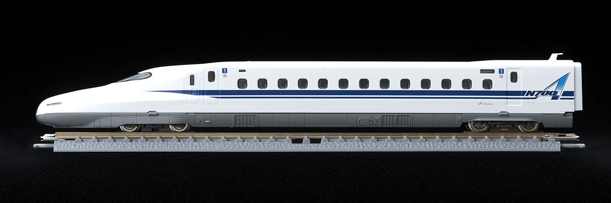TOMIX FIRST CAR MUSEUM JR N700A Tokaido/Sanyo SHINKANSEN "Nozomi" FM-006 - Image 3