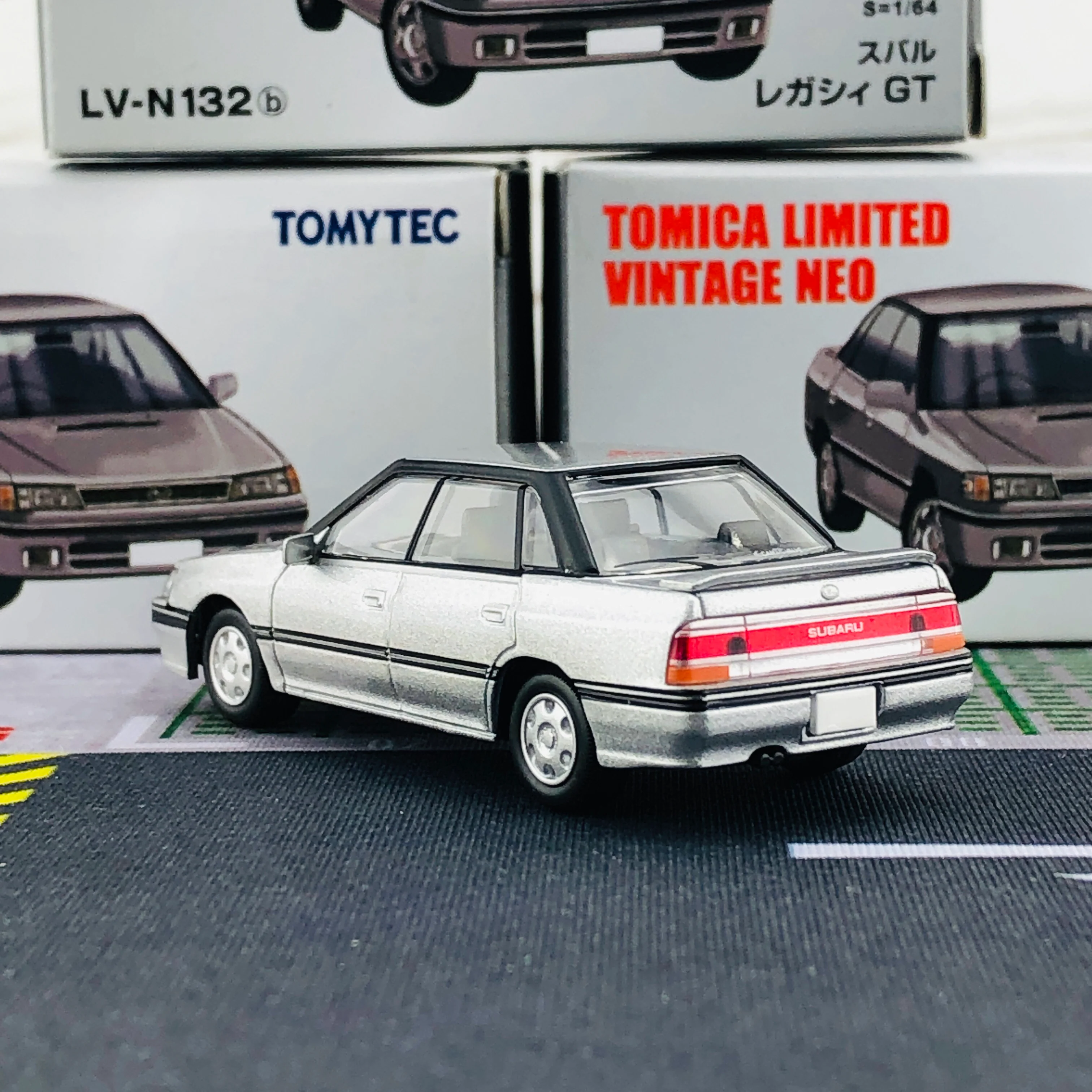 TOMYTEC Tomica Limited Vintage Neo Subaru Legacy GT Silver  LV-N132b - Image 4
